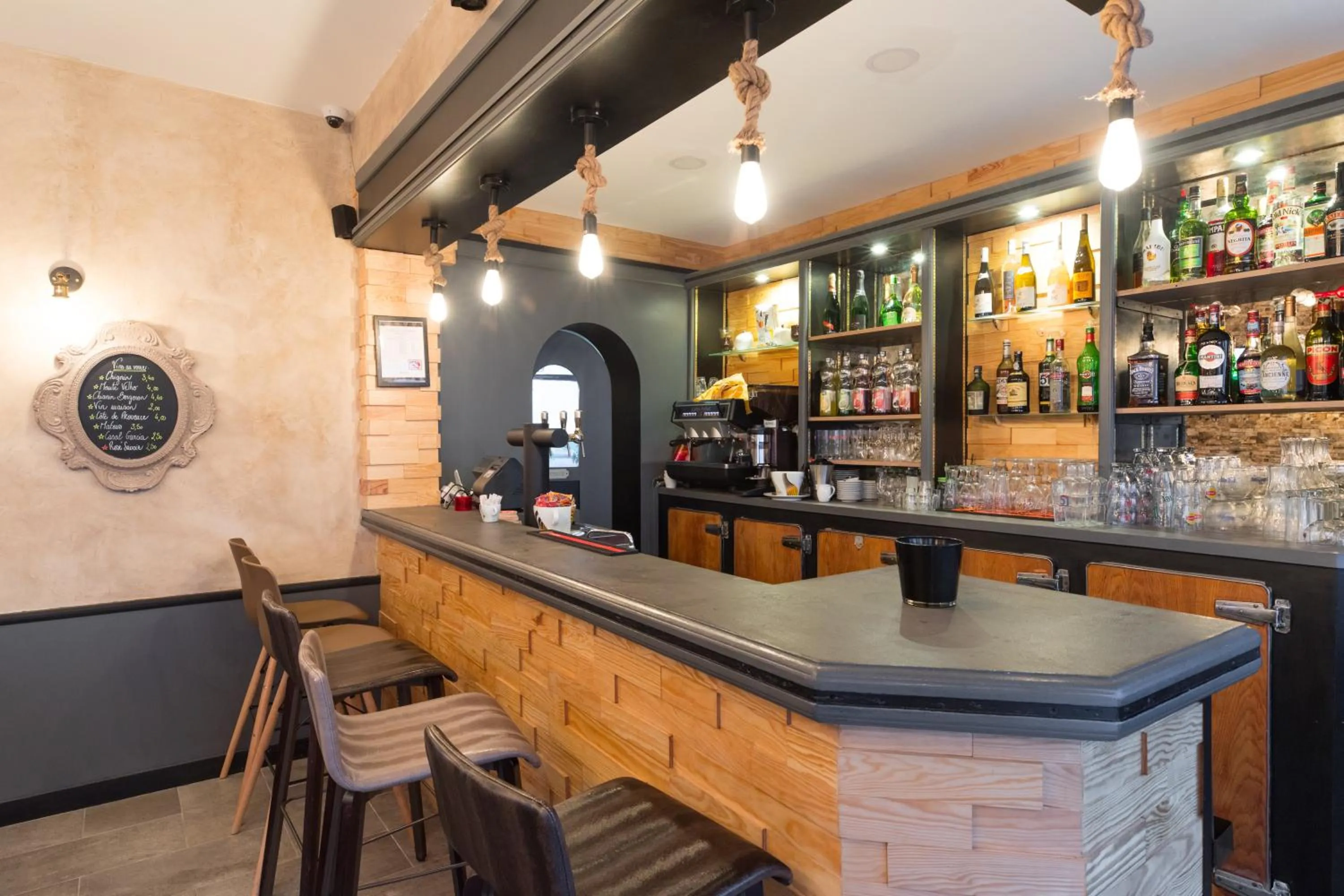 Living room, Lounge/Bar in Hotel Santal