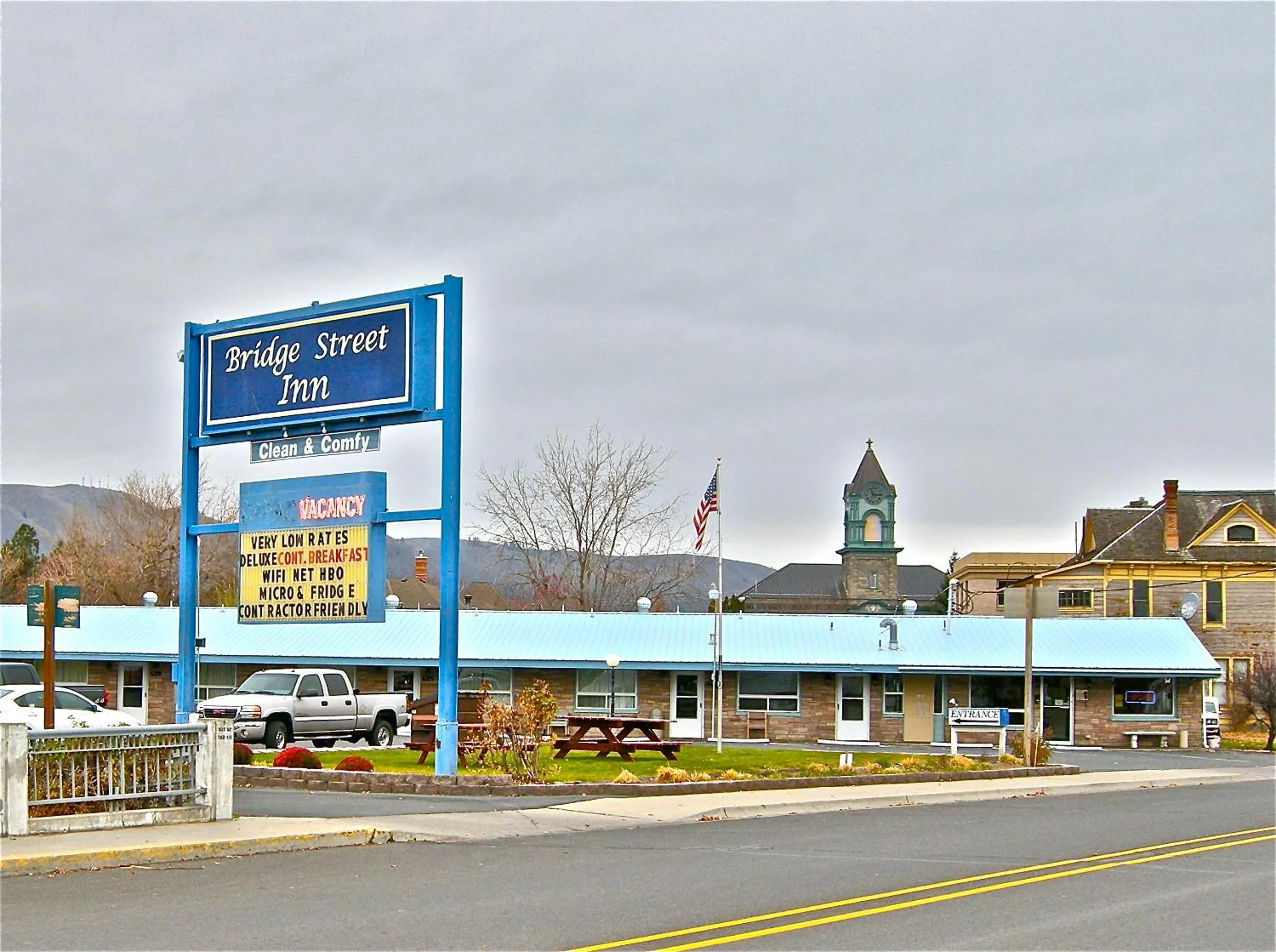 Landmark view in Bridge Street Inn