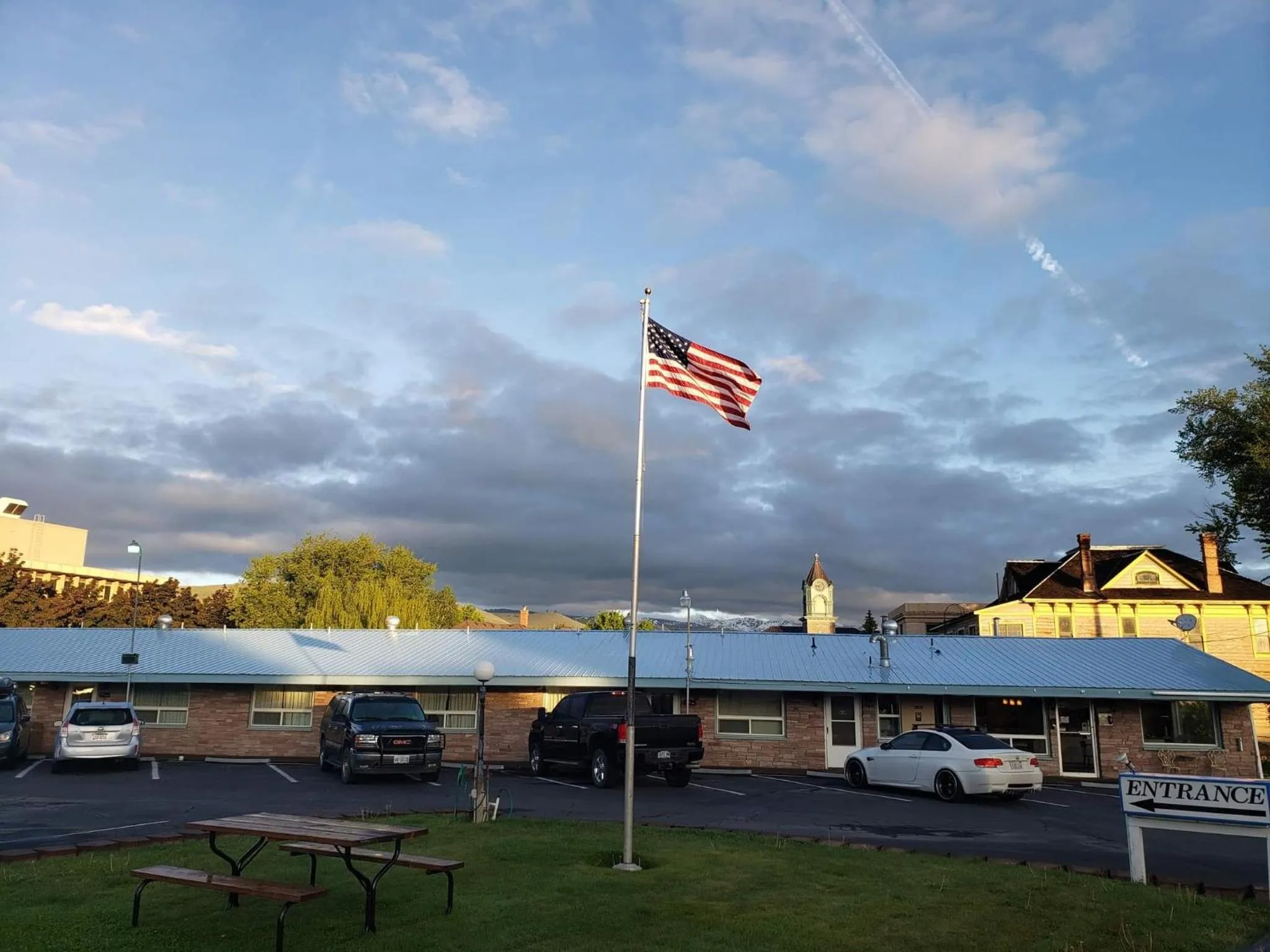Property building in Bridge Street Inn