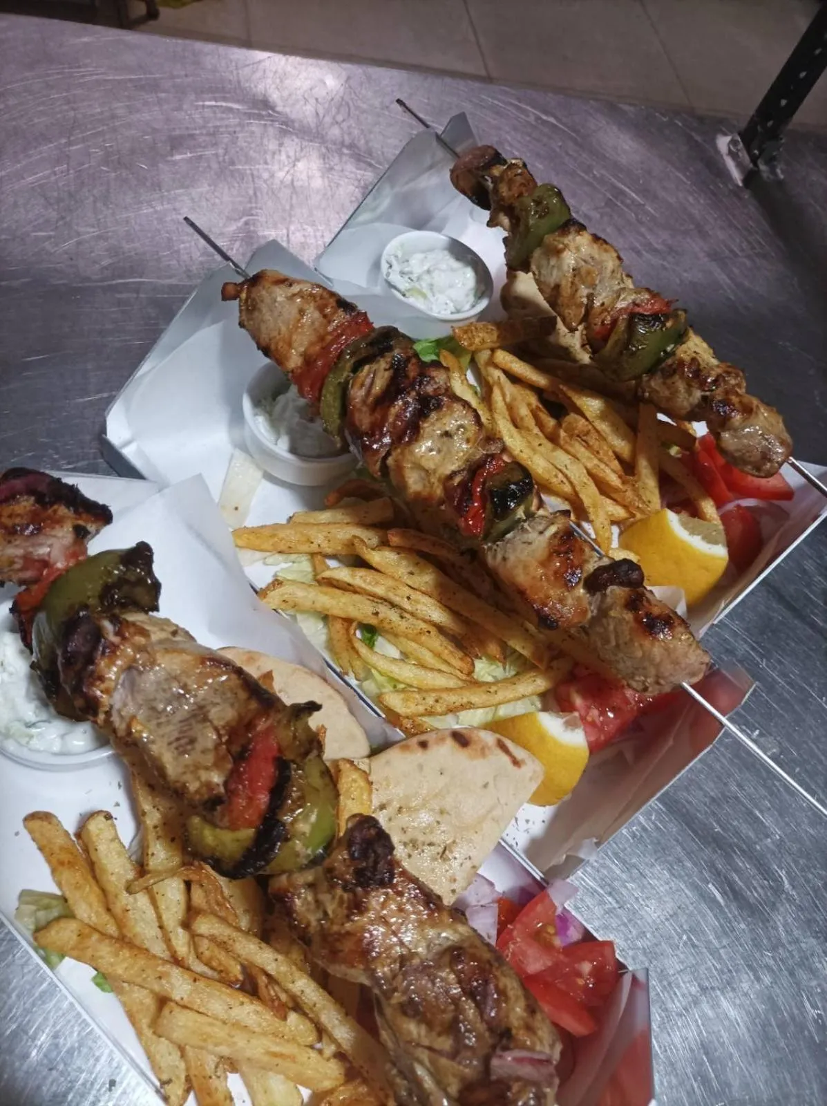 Restaurant/places to eat in Thesmos Village