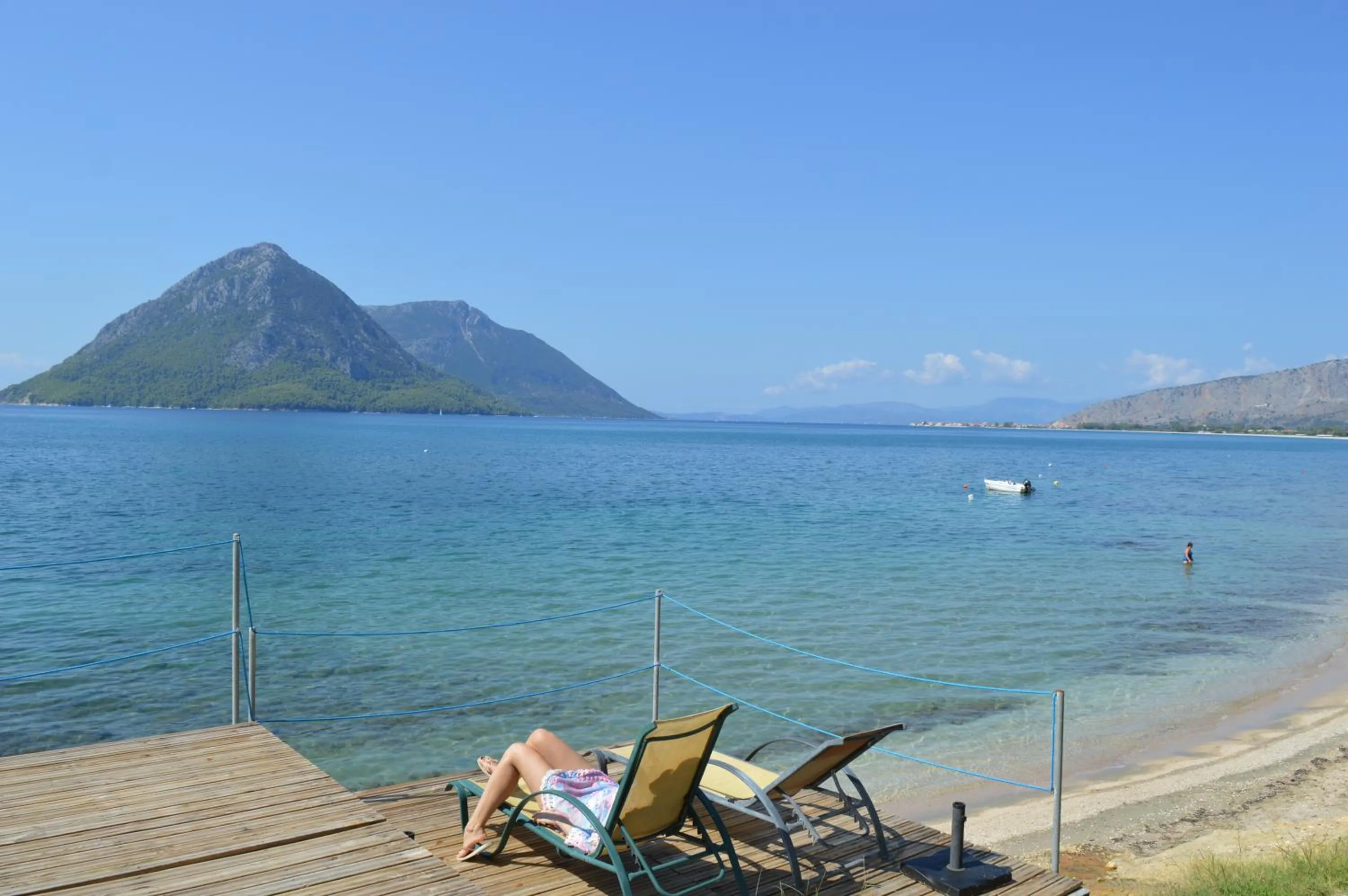 Off site in Thesmos Village