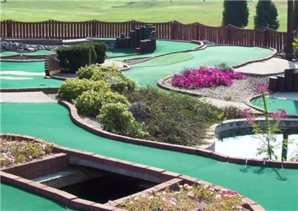 Byrncliff Golf Resort