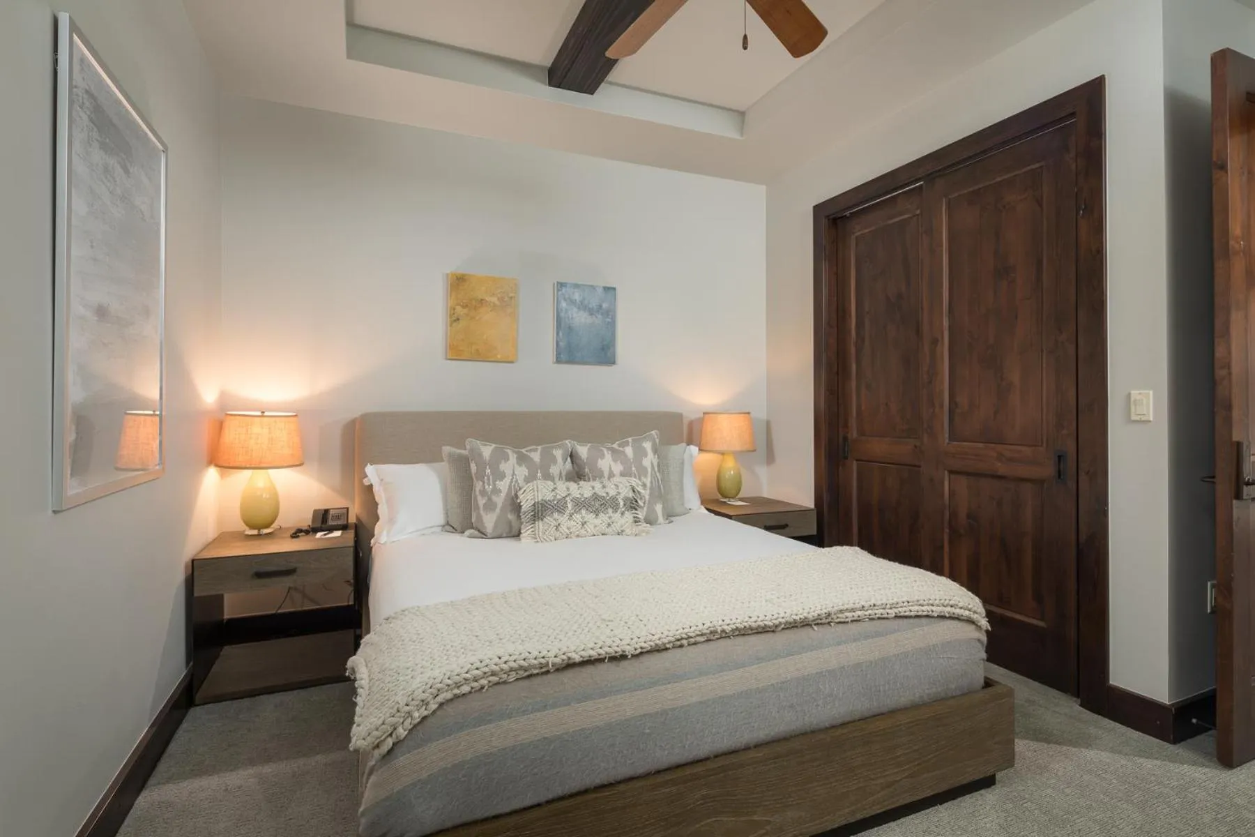 Bedroom, Bed in Lumiere by Dunton