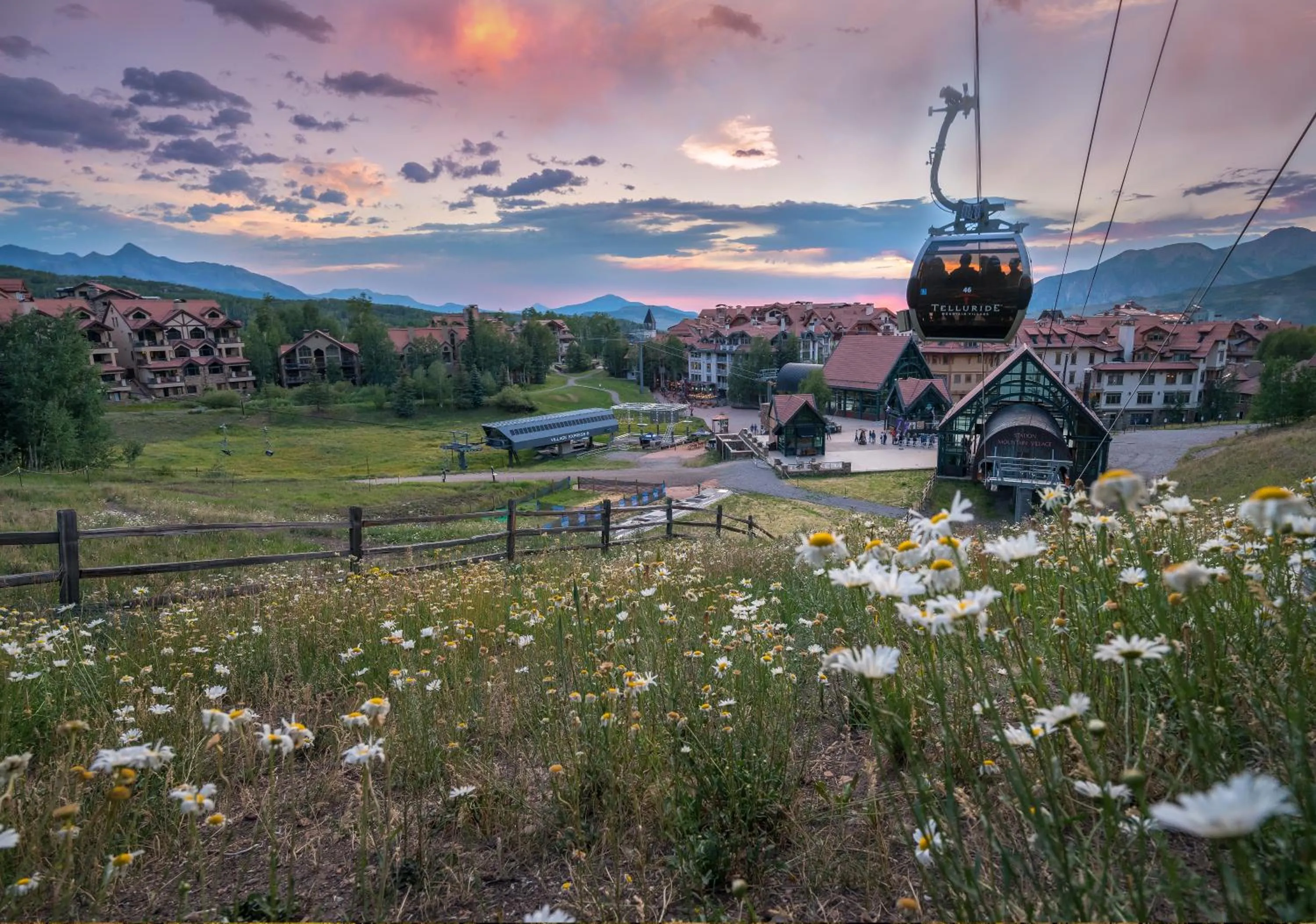 Natural landscape in Lumiere by Dunton