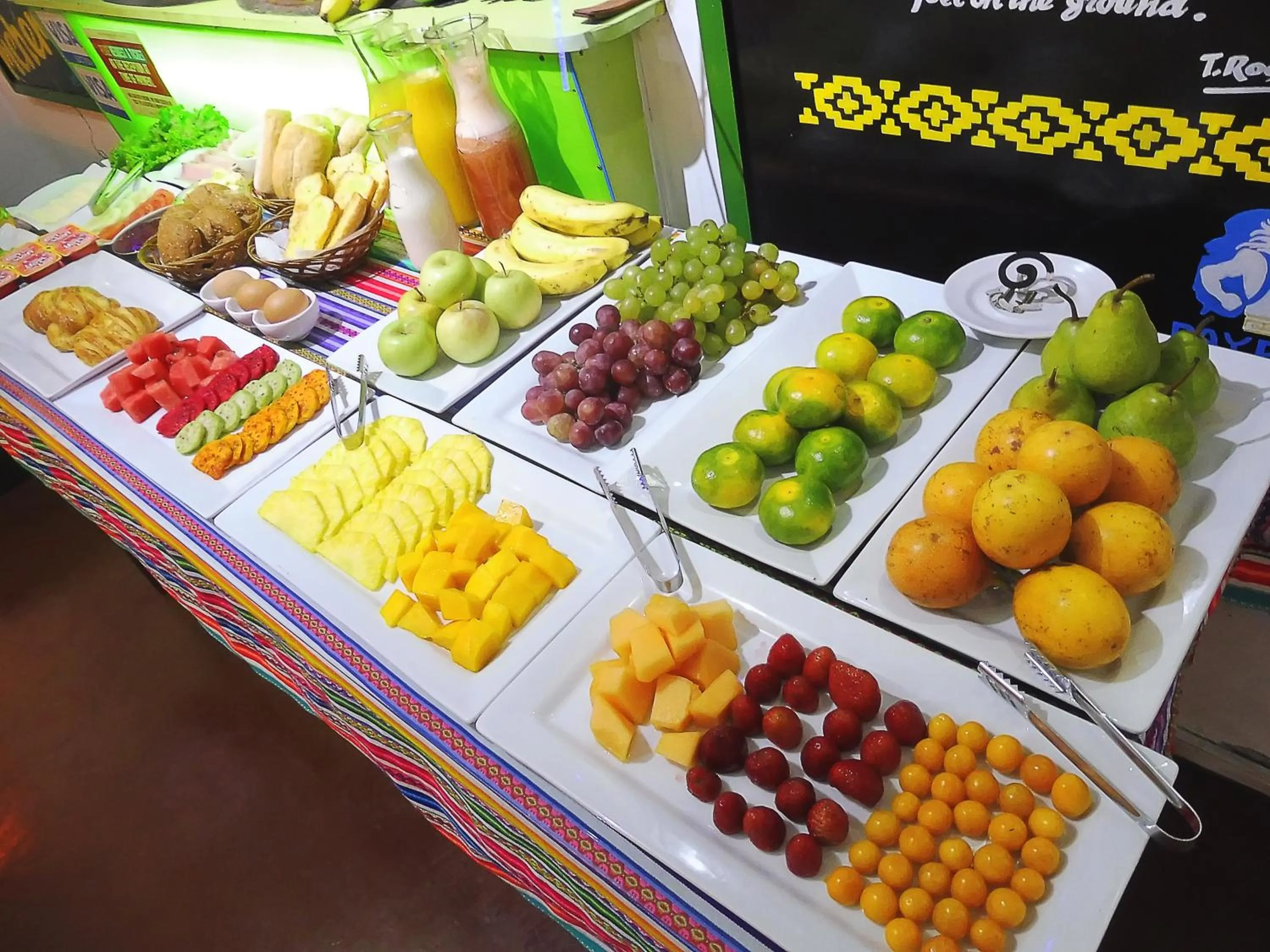 Continental breakfast in Paypurix Hostel Lima Airport