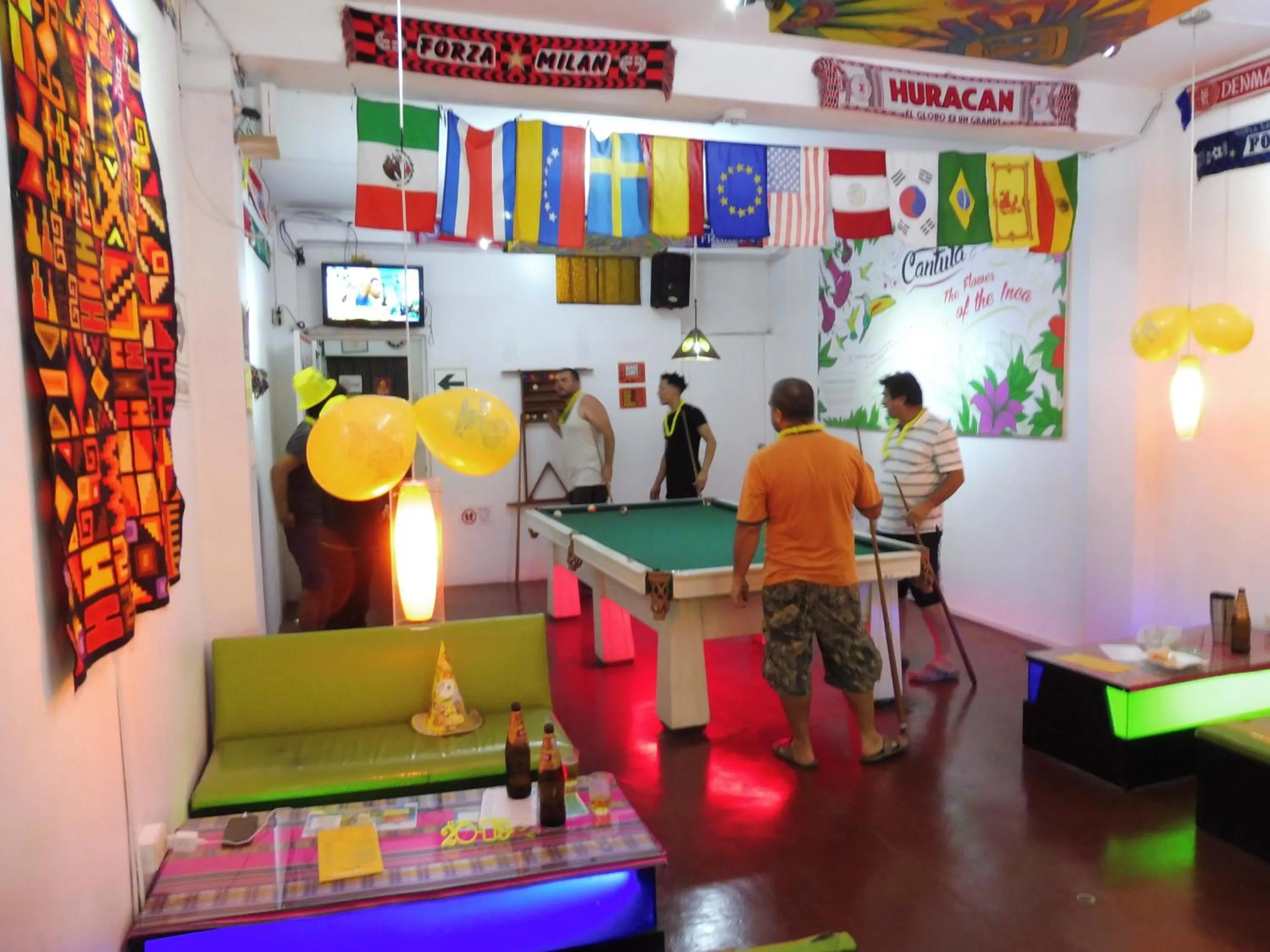 Billiard in Paypurix Hostel Lima Airport