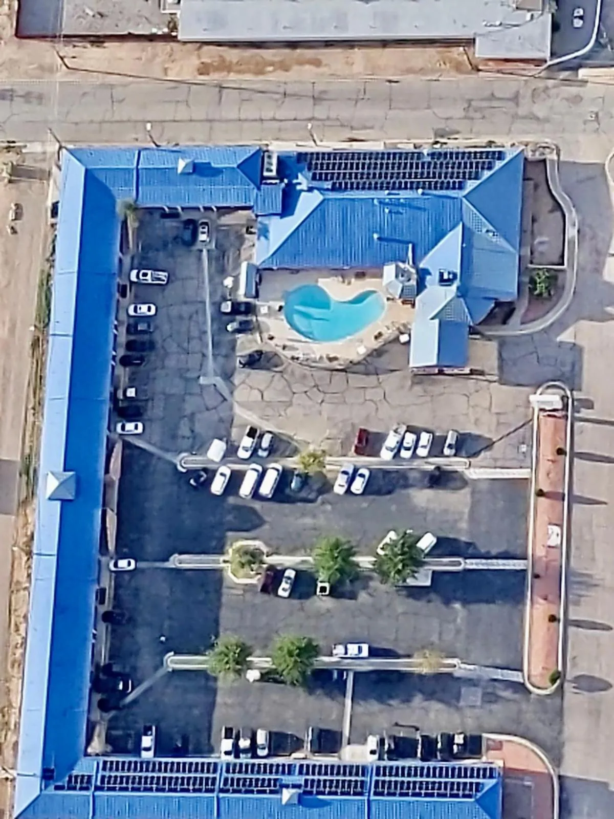 The Classic Desert Aire Hotel