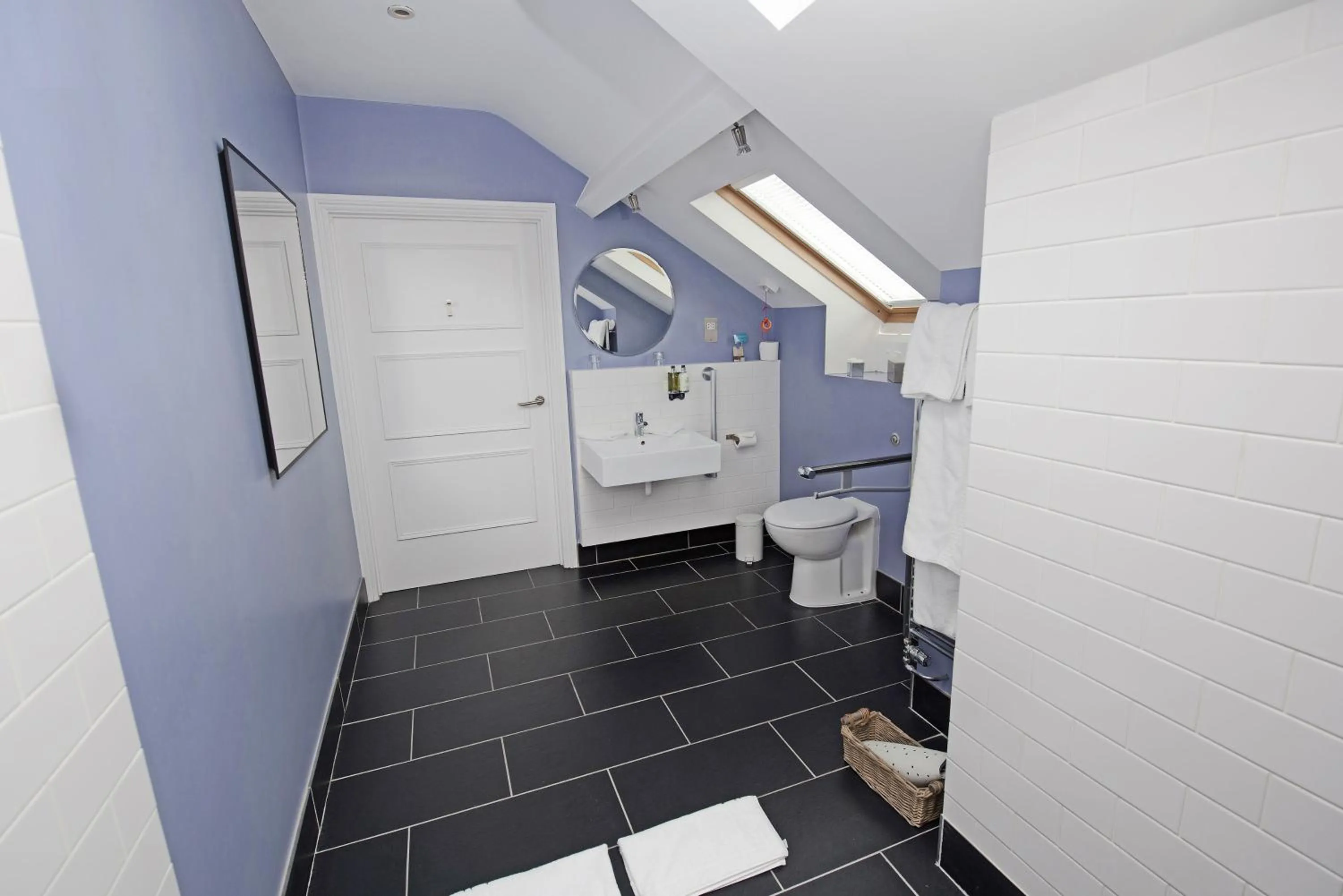 Bathroom in Harbourmaster Hotel