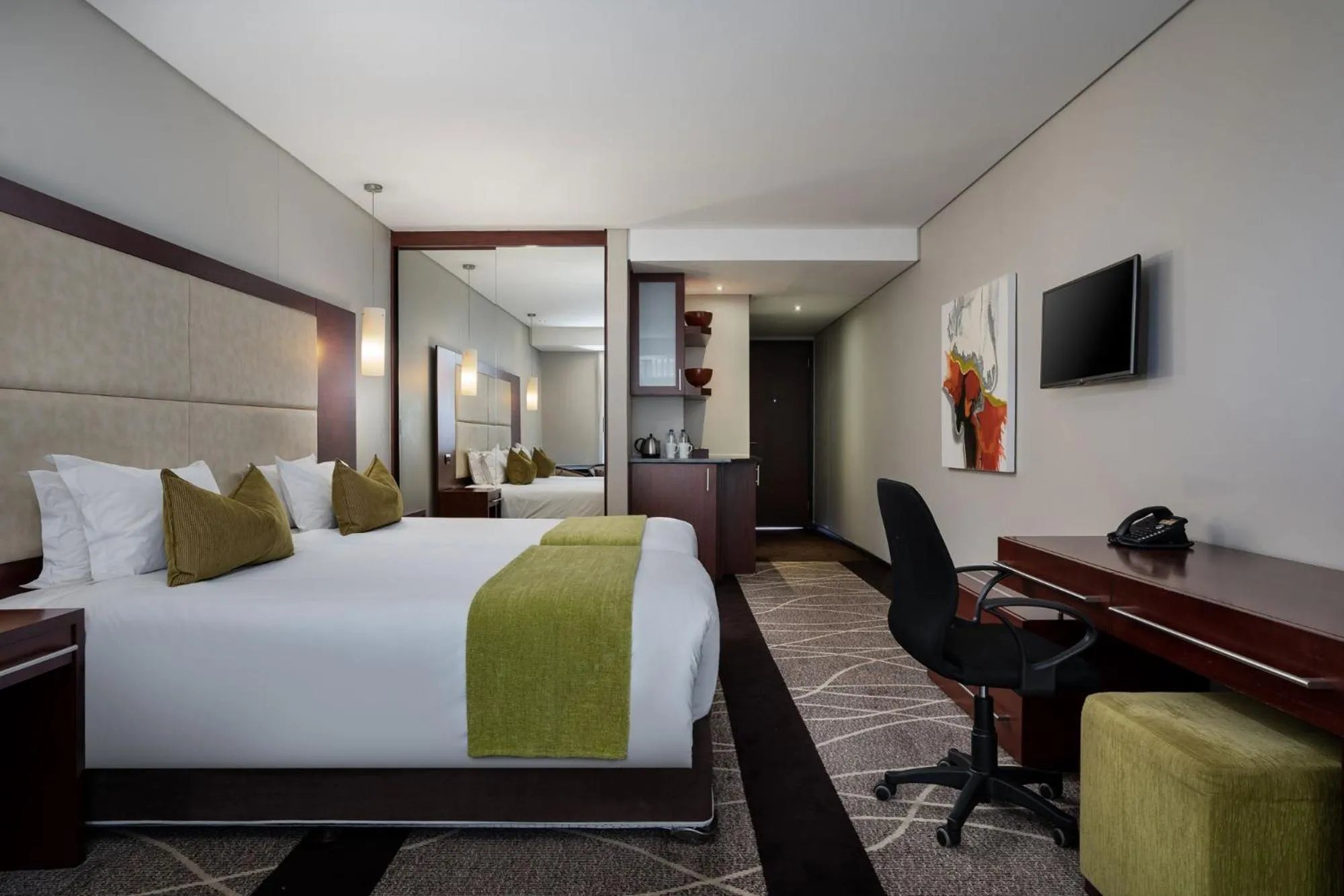 Bedroom, Bed in Premier Hotel East London ICC
