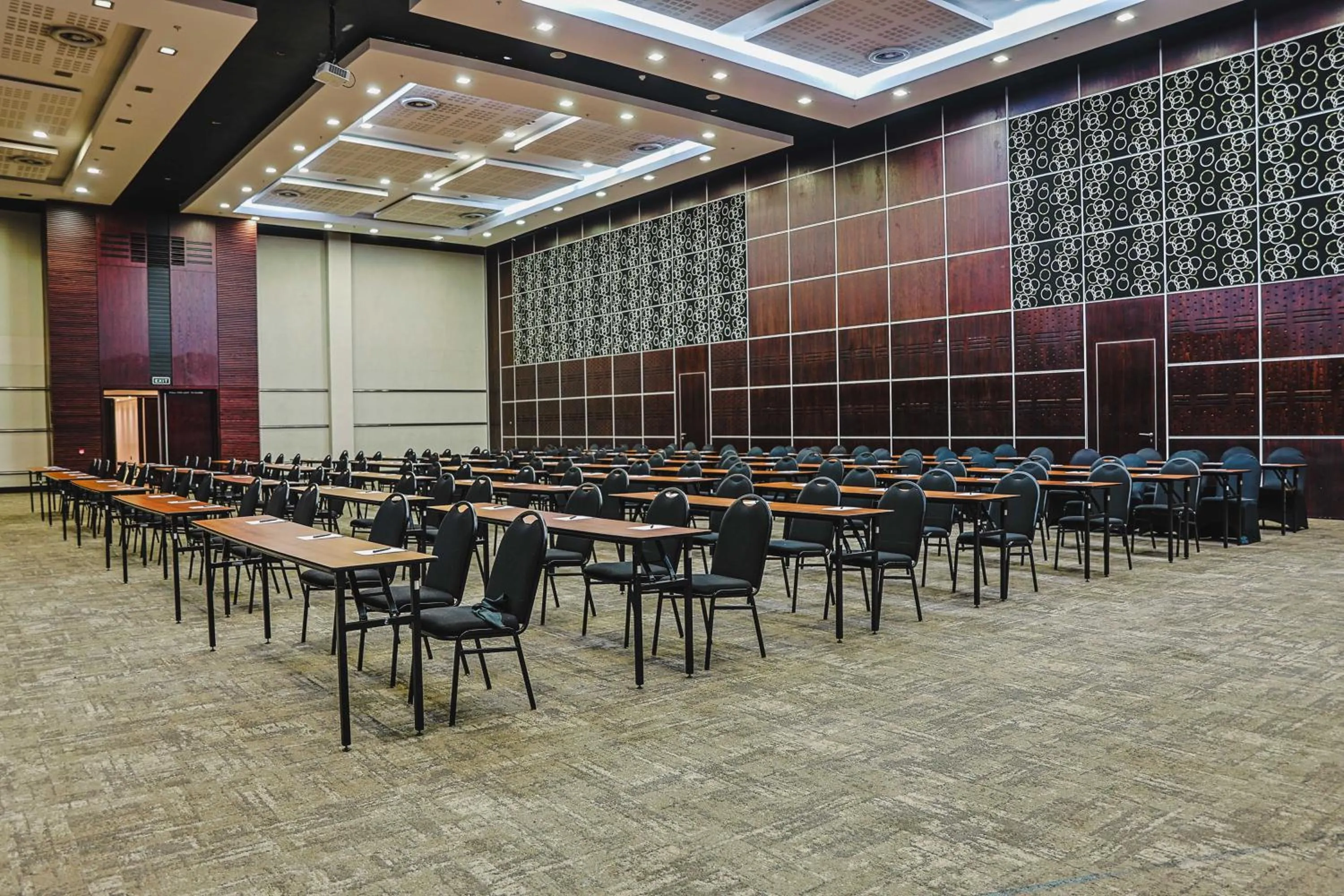 Meeting/conference room in Premier Hotel East London ICC