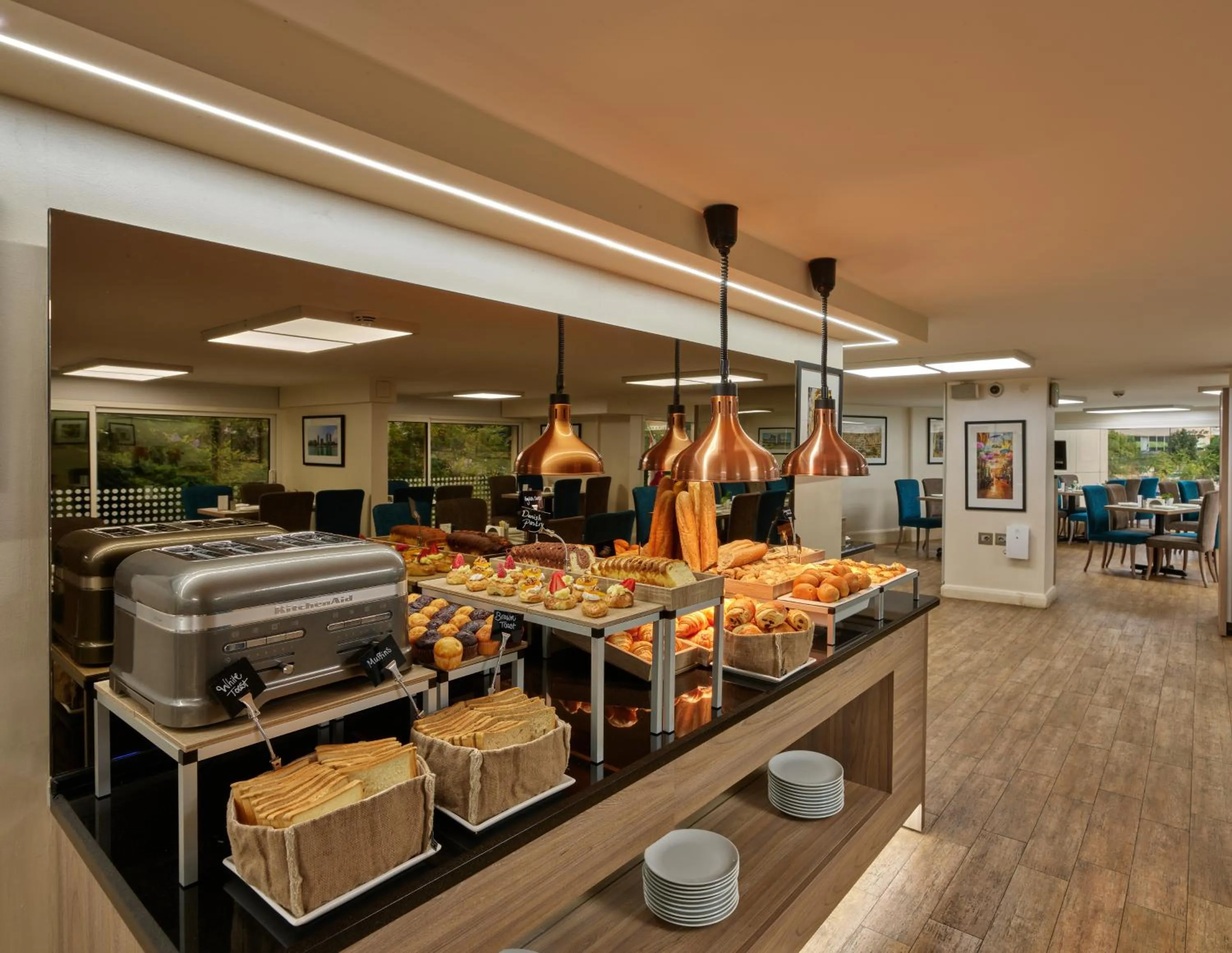 Food in Sodeco Suites