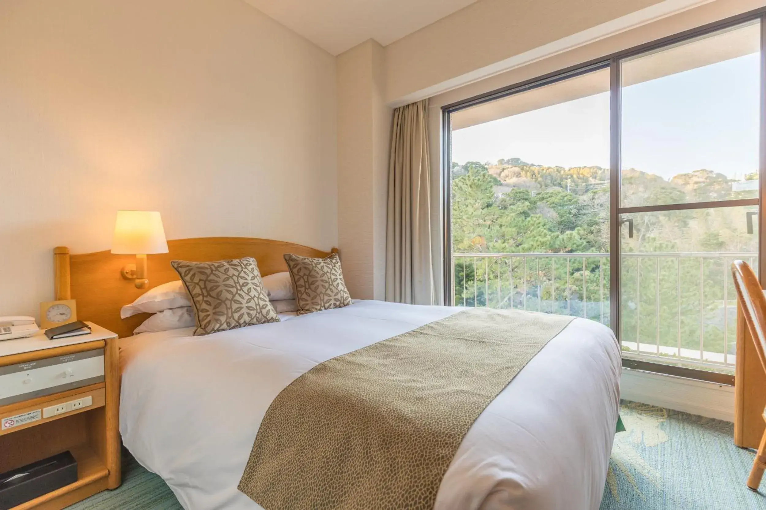 Double Room with Small Double Bed - Mountain View in Izu Imaihama Tokyu Hotel Double Room with Small Double Bed - Mountain View in Izu Imaihama Tokyu Hotel