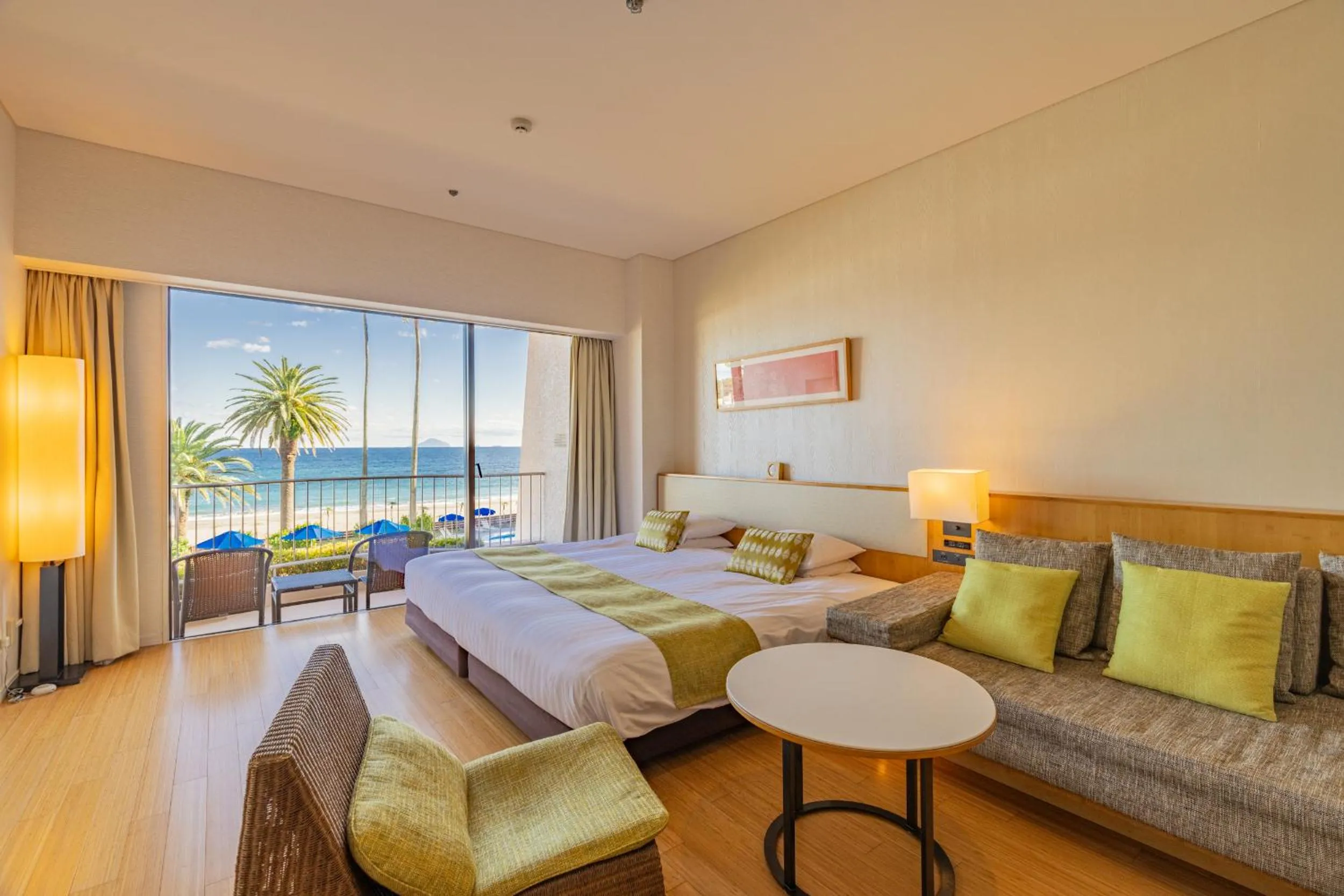 Bed in Izu Imaihama Tokyu Hotel