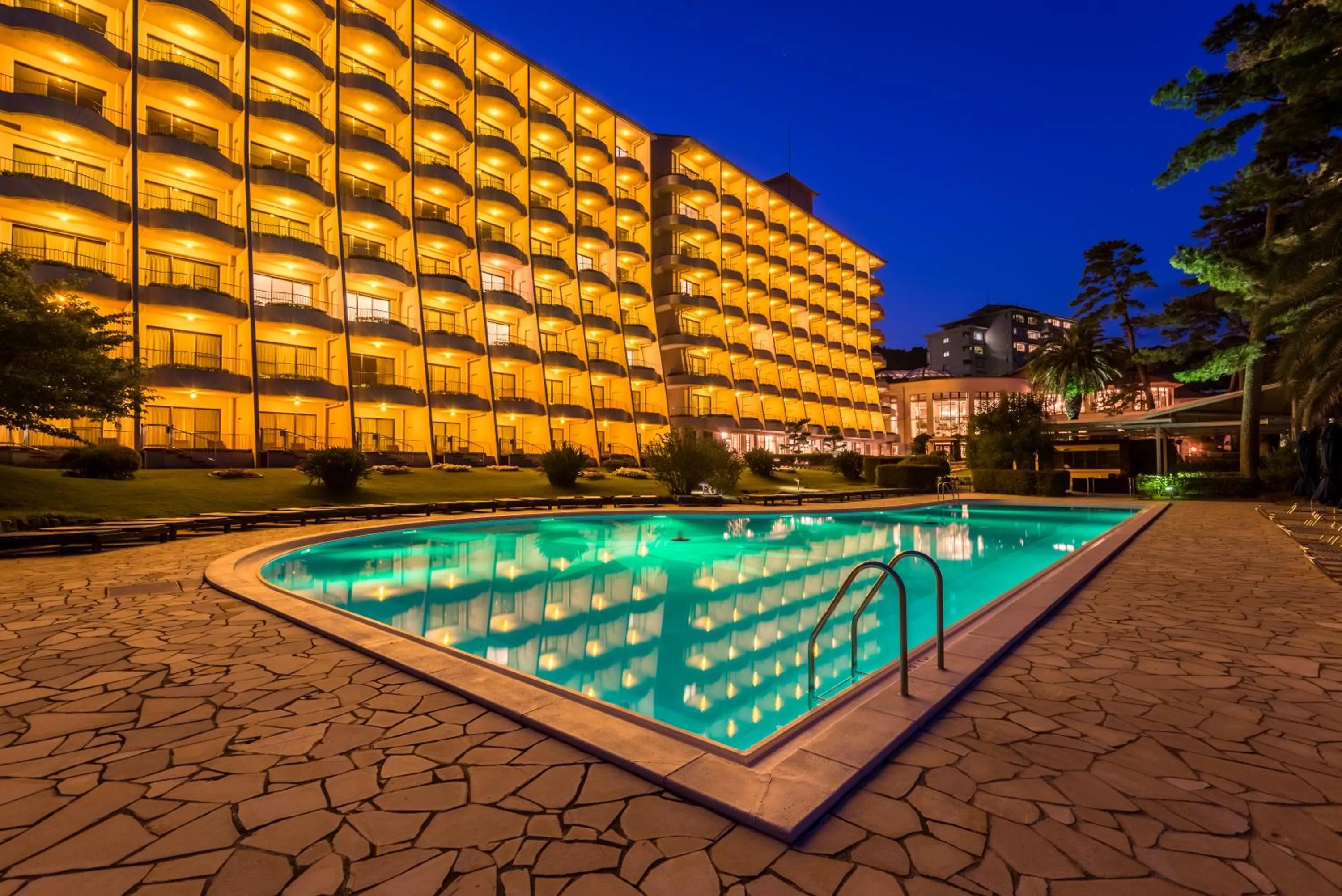 Property building in Izu Imaihama Tokyu Hotel