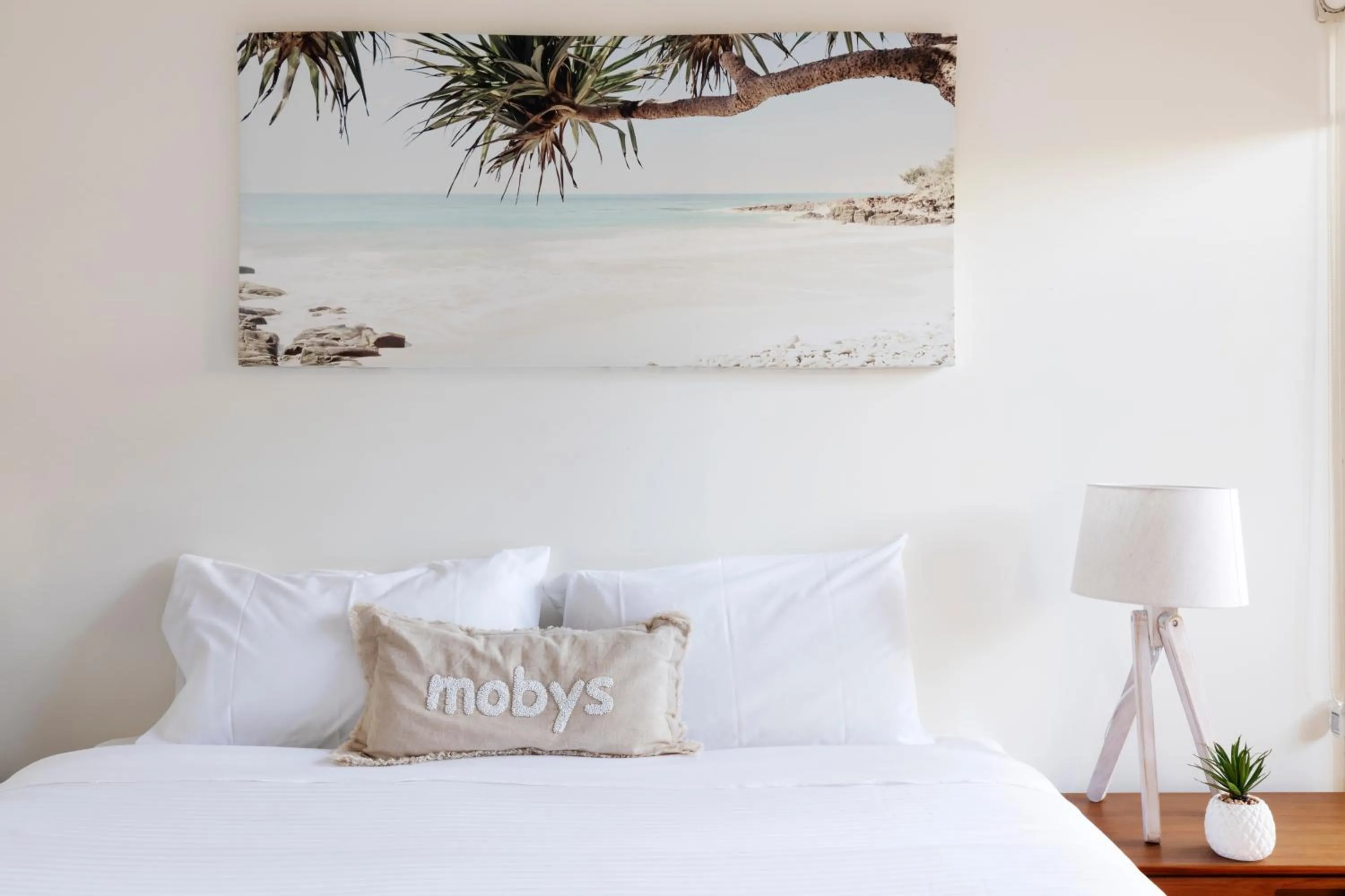 Bedroom, Bed in Mobys Beachside Retreat