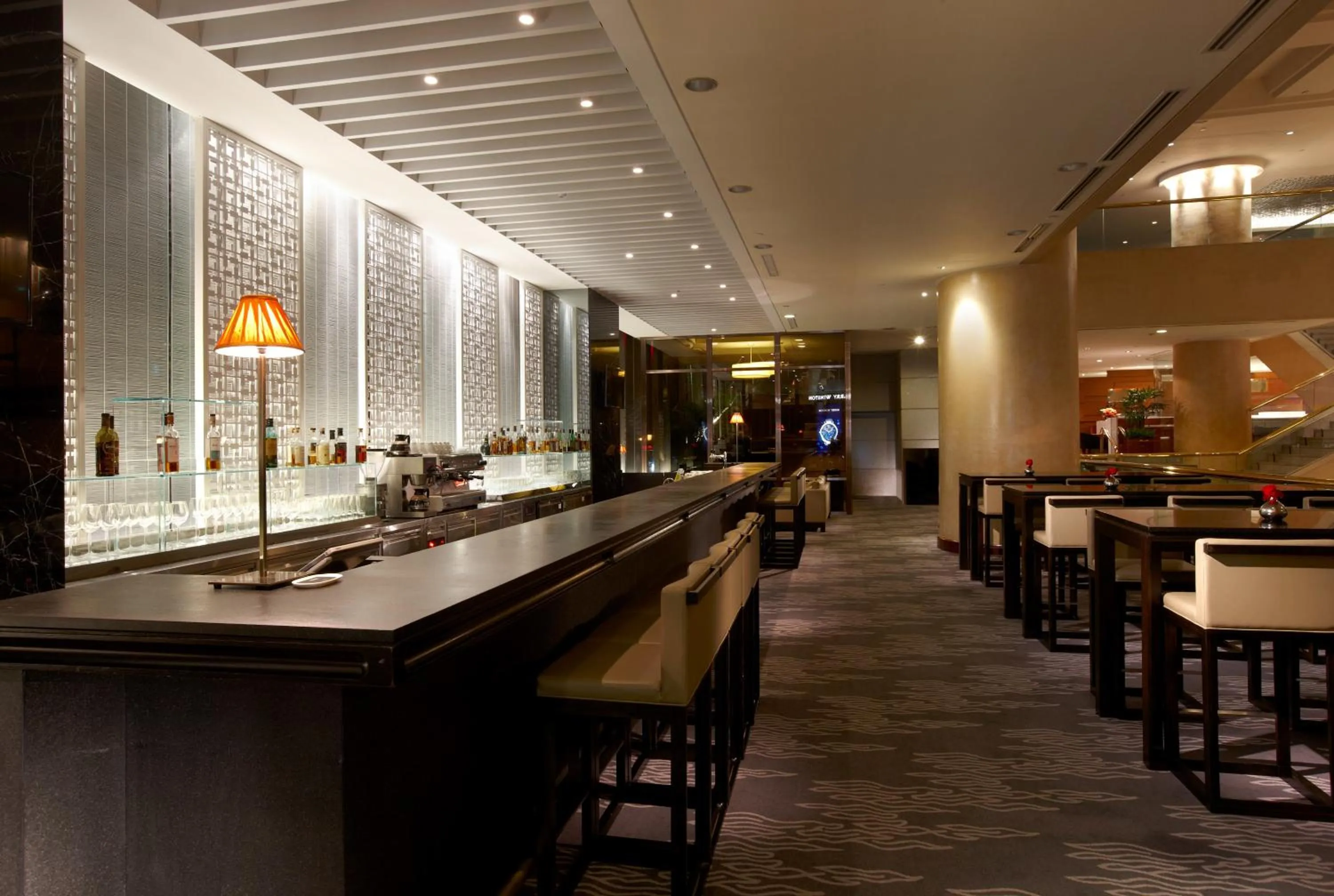 Lounge or bar in Regent Taipei