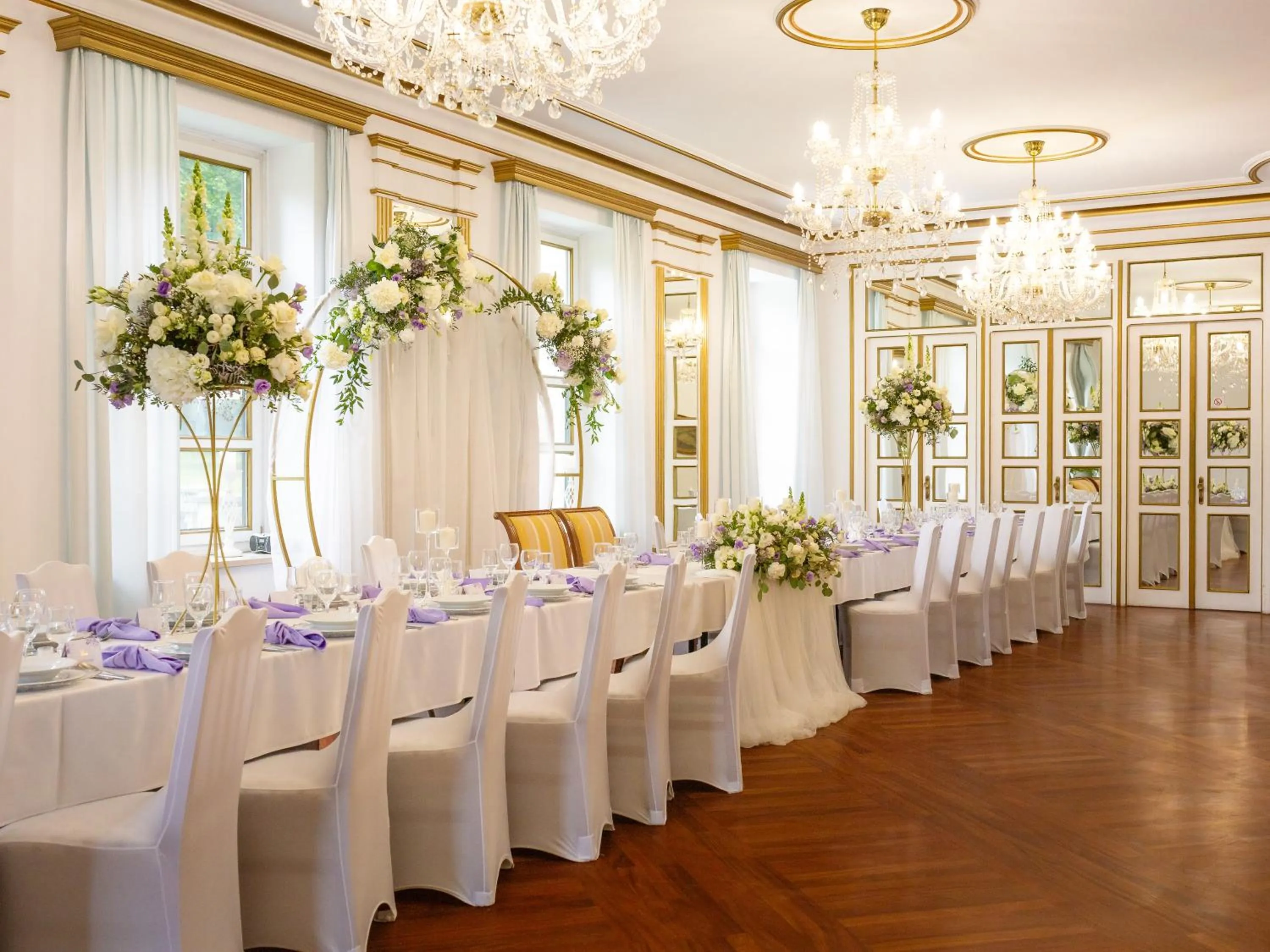 Living room in Pałac w Małkowie