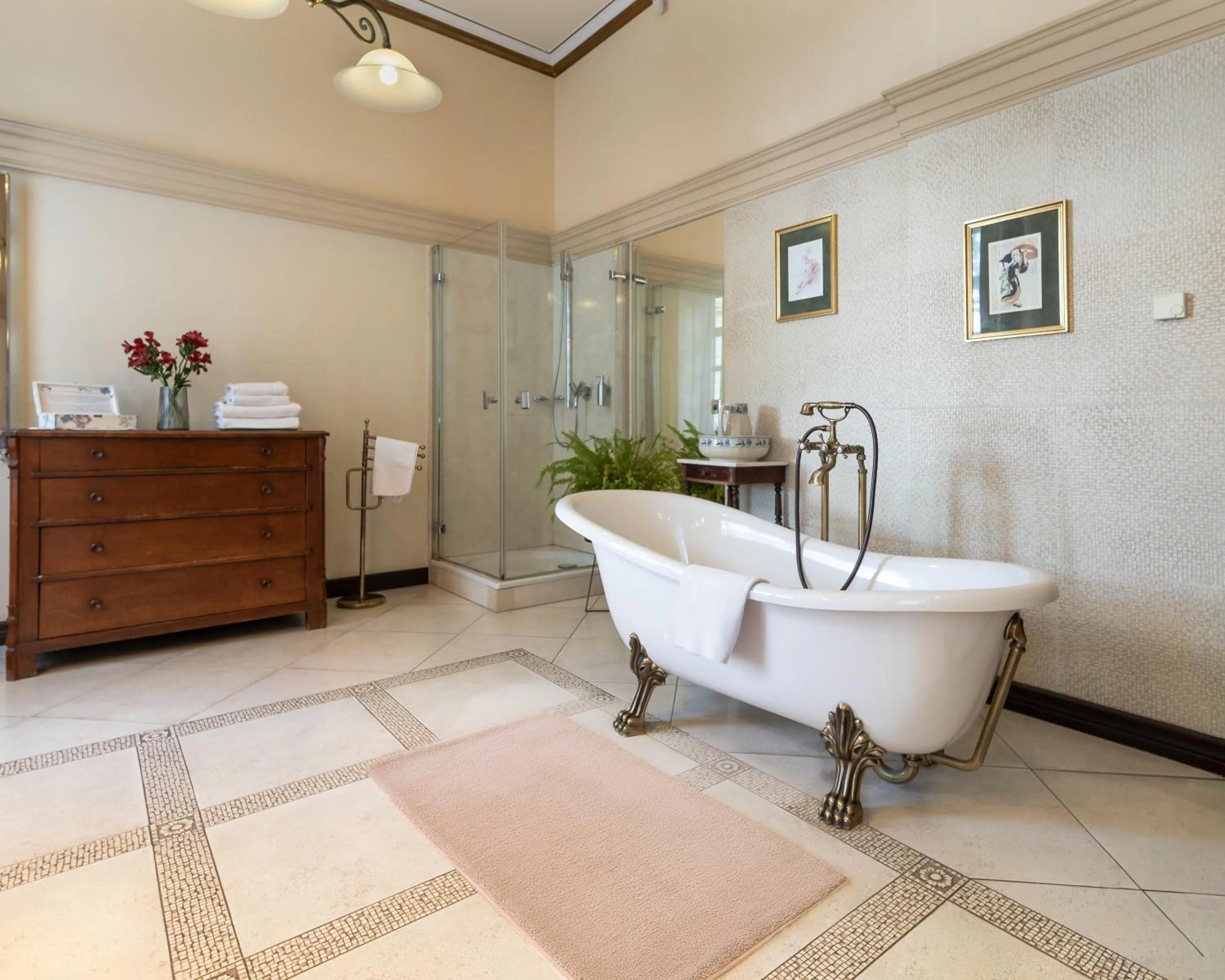 Shower in Pałac w Małkowie