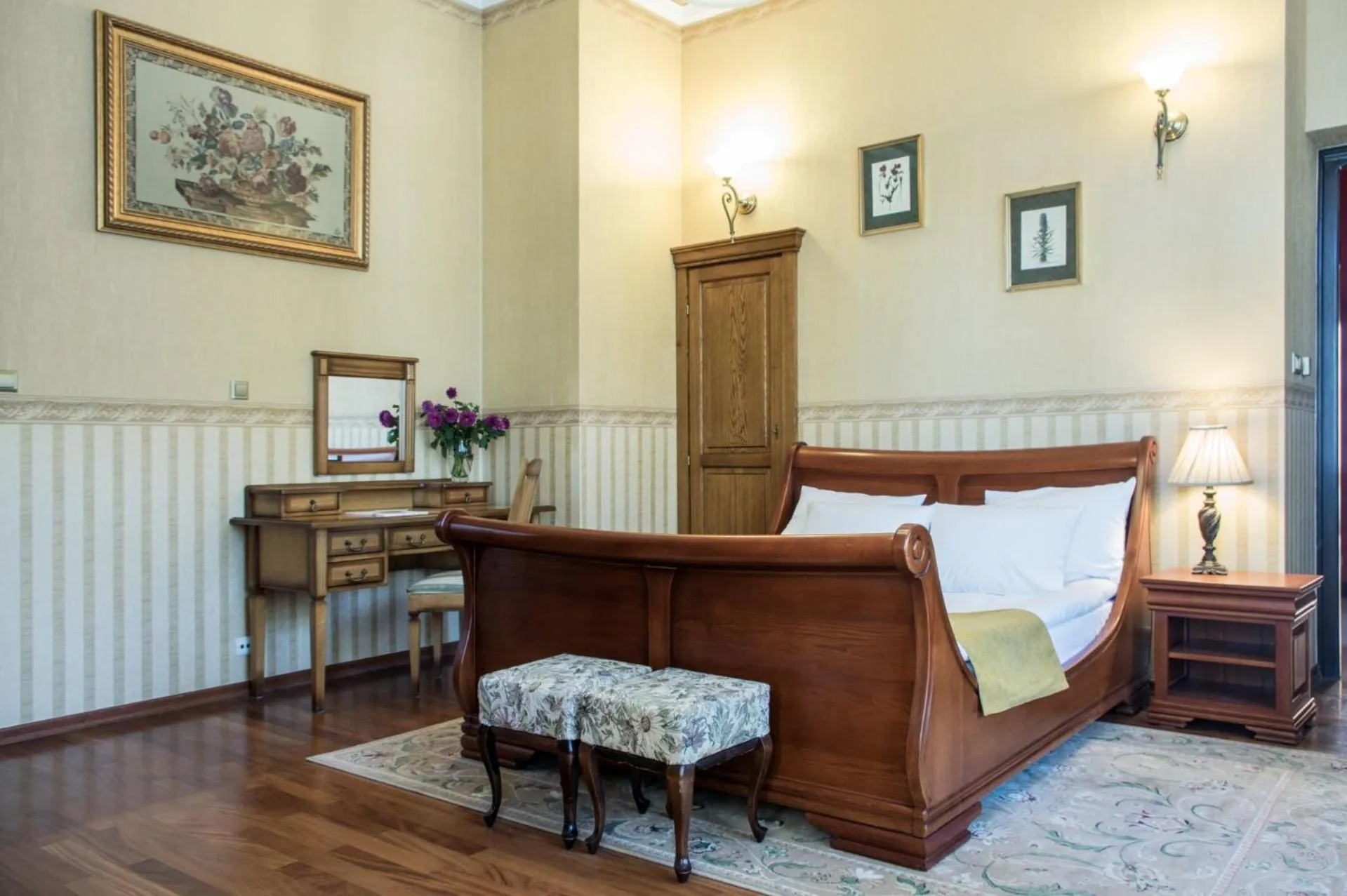 Bed in Pałac w Małkowie