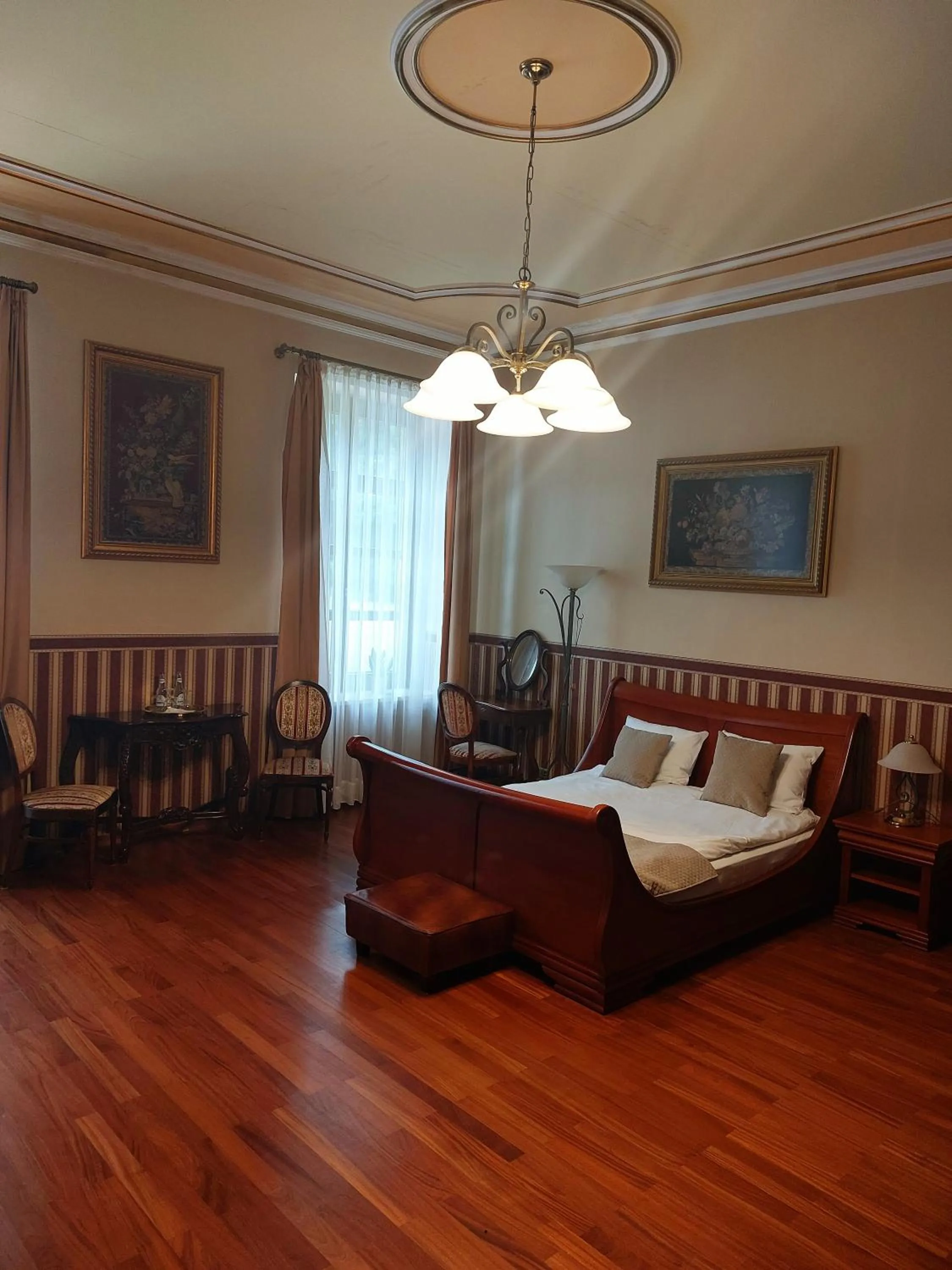 Bed in Pałac w Małkowie