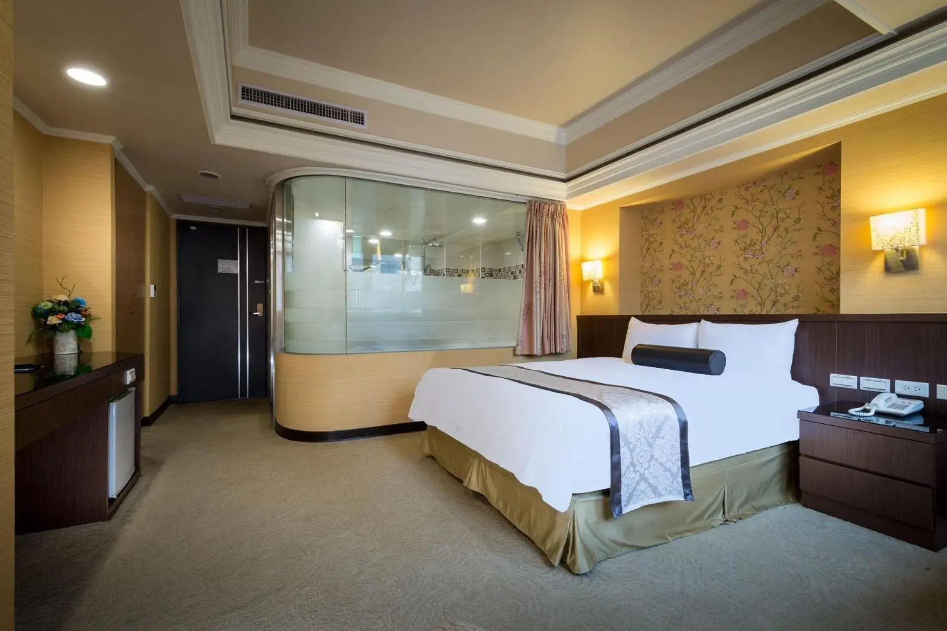Deluxe Double Room with Bath in Good Life Hotel - Shang Hwa Deluxe Double Room with Bath in Good Life Hotel - Shang Hwa