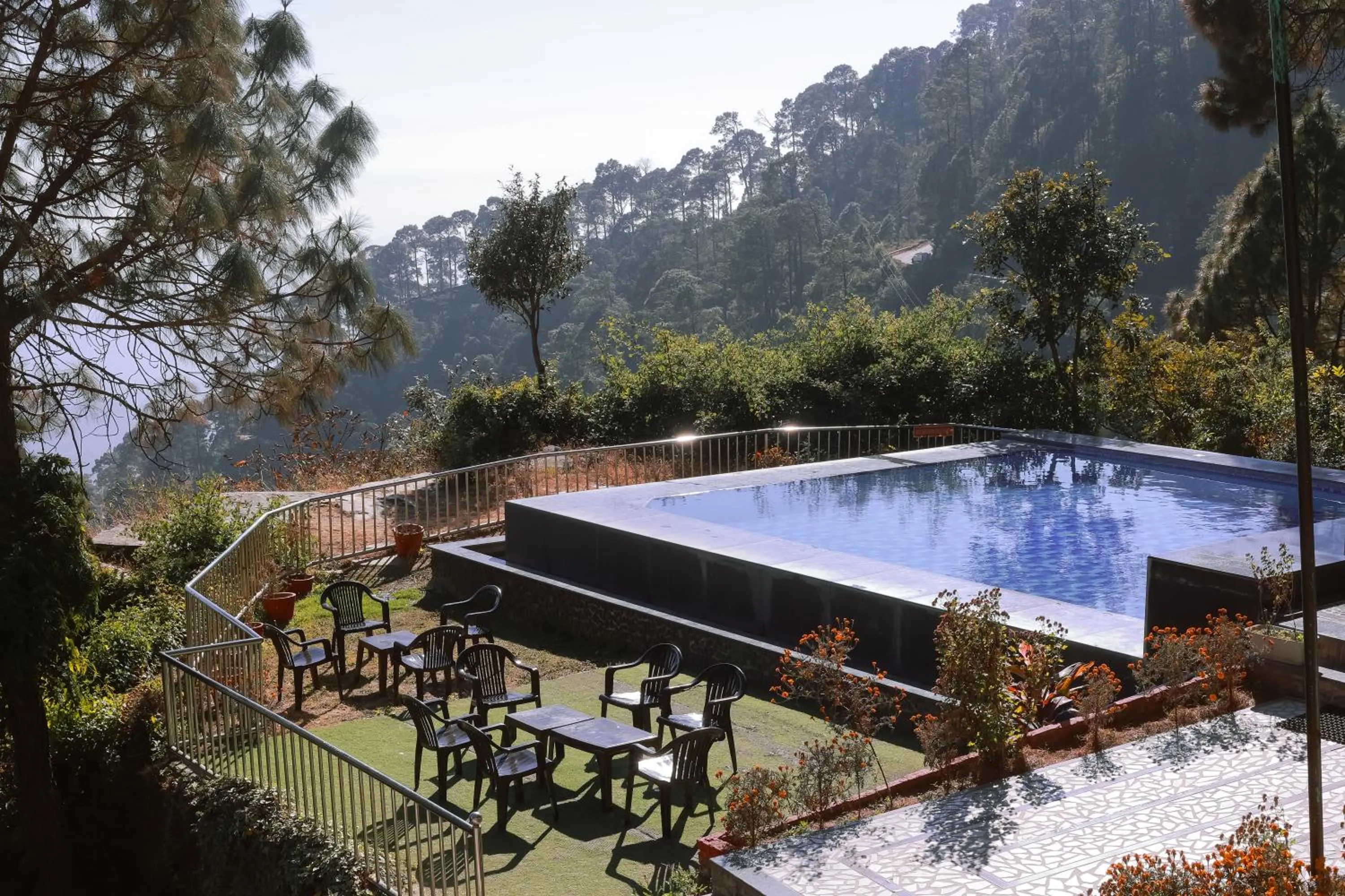 Day in Blue Pine Resort