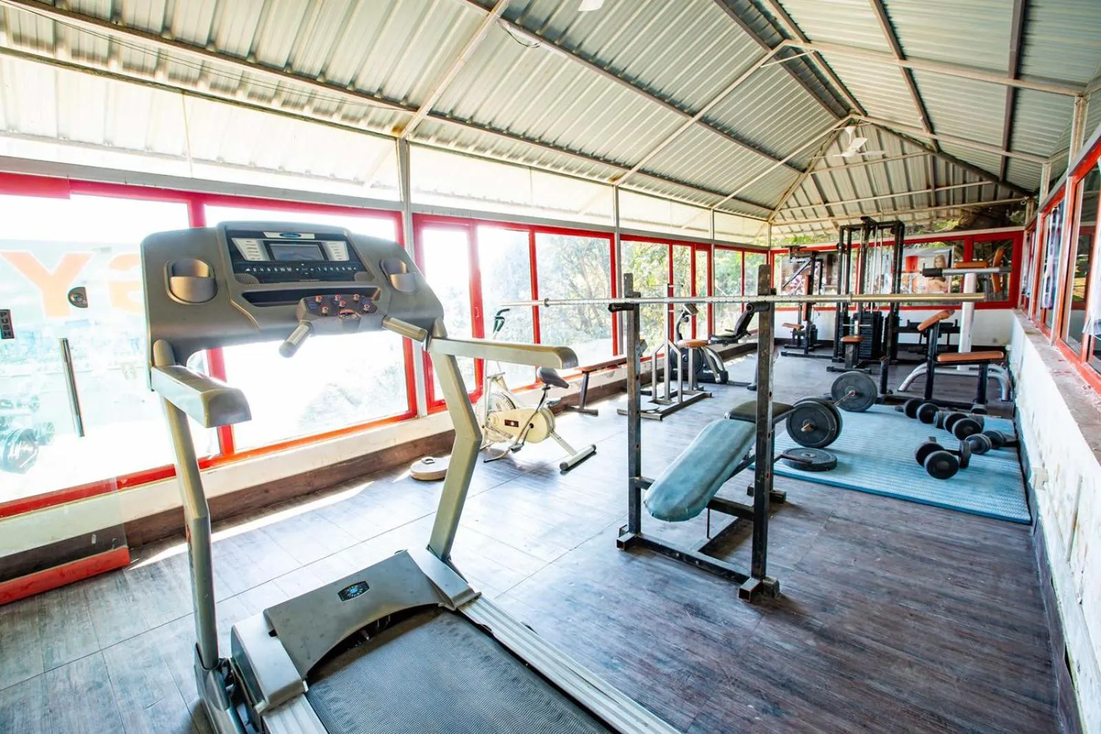Fitness centre/facilities in Blue Pine Resort