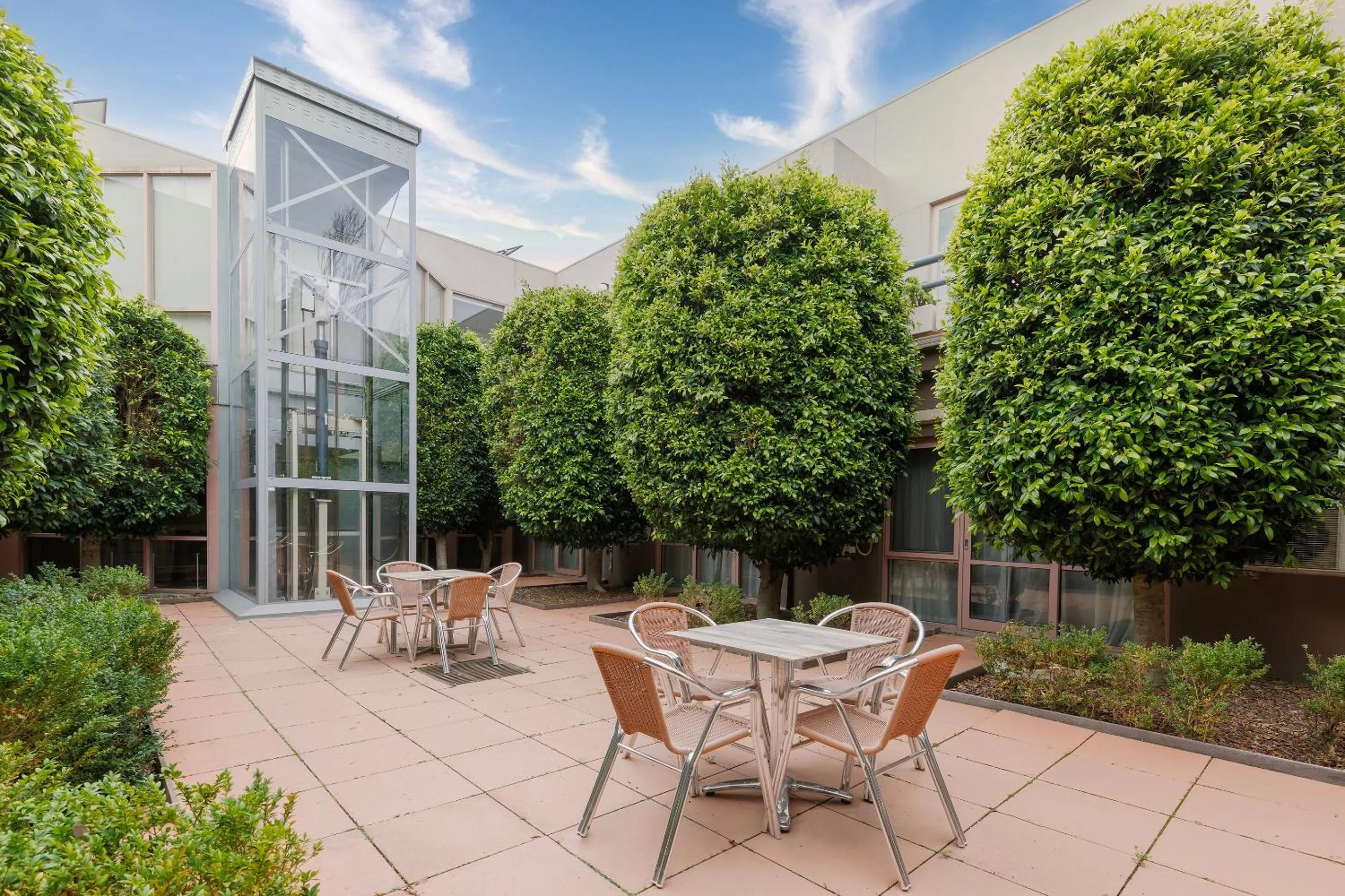 Property building in Kimberley Gardens Hotel, Serviced Apartments and Serviced Townhouses