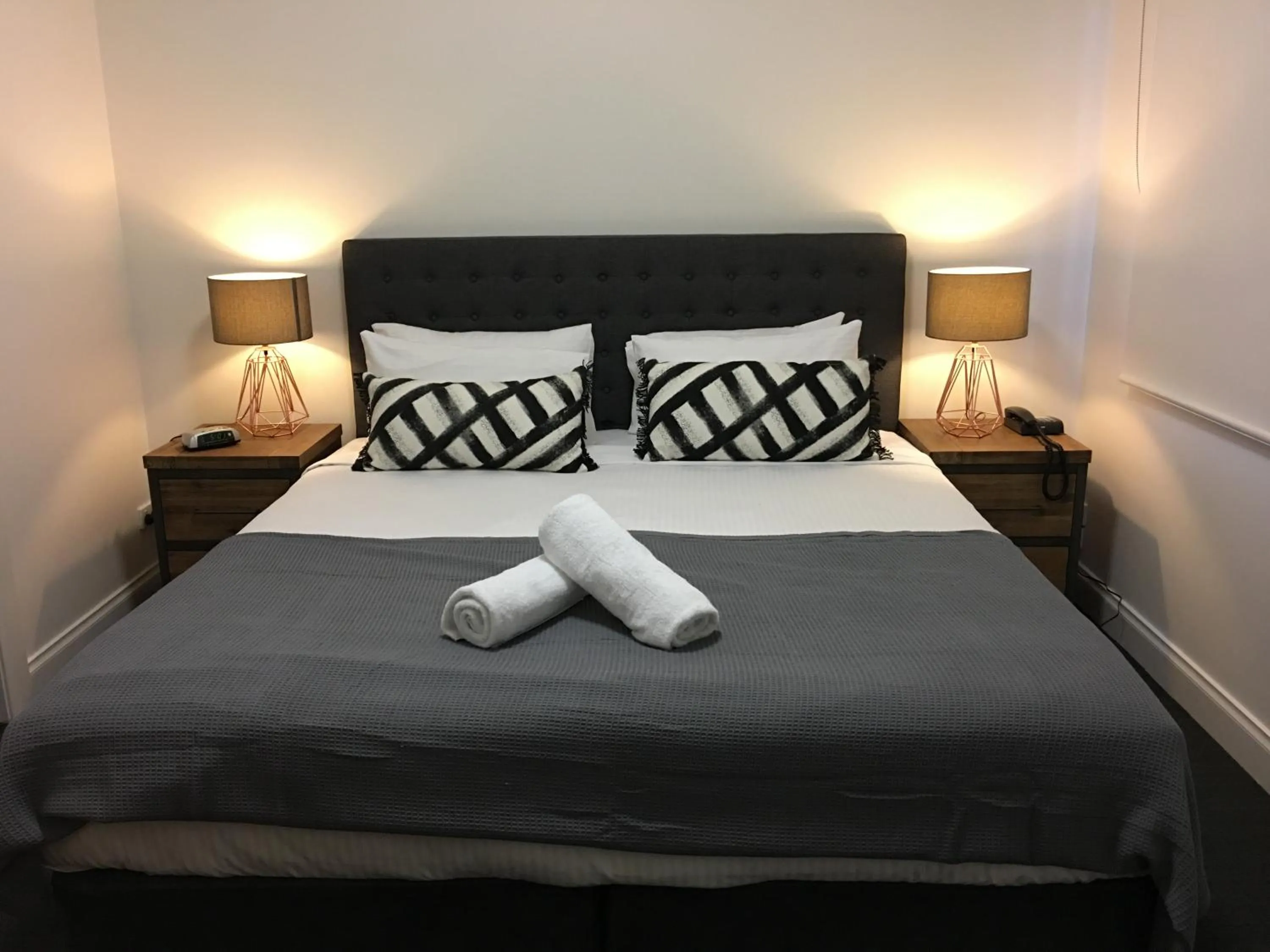 Bedroom, Bed in Kimberley Gardens Hotel, Serviced Apartments and Serviced Townhouses