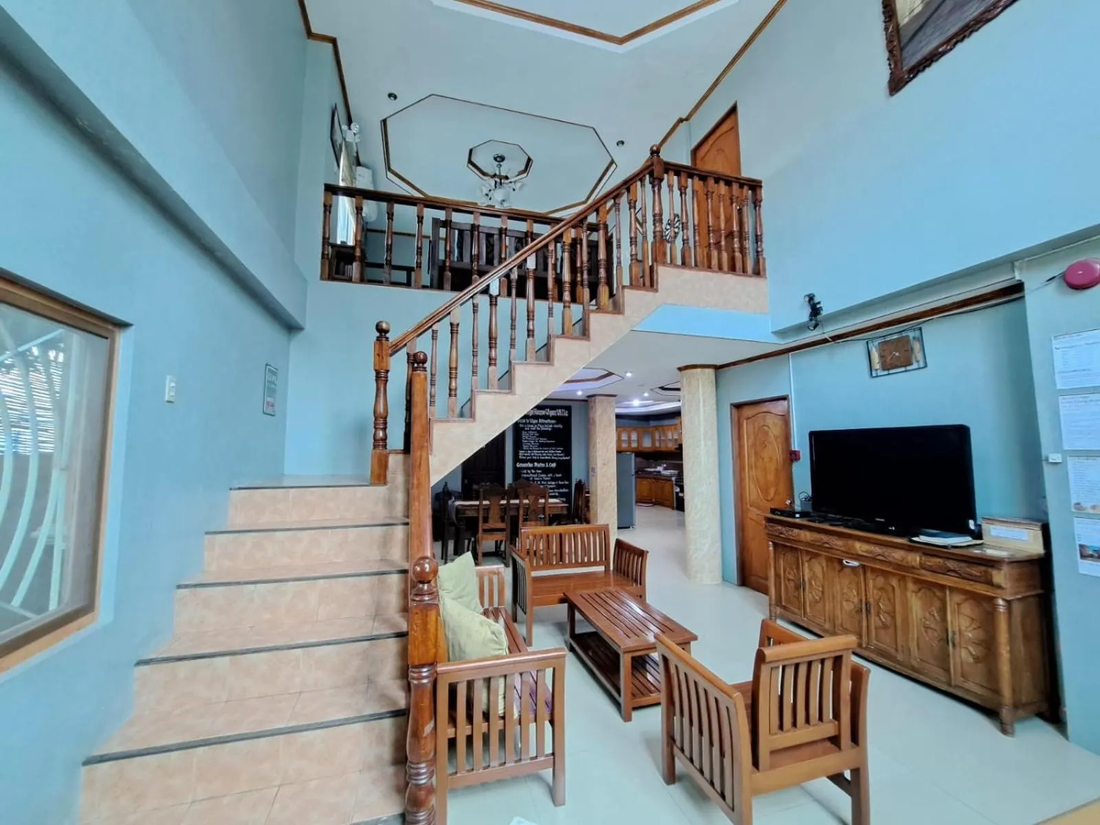 The Orange House - Vigan Villa