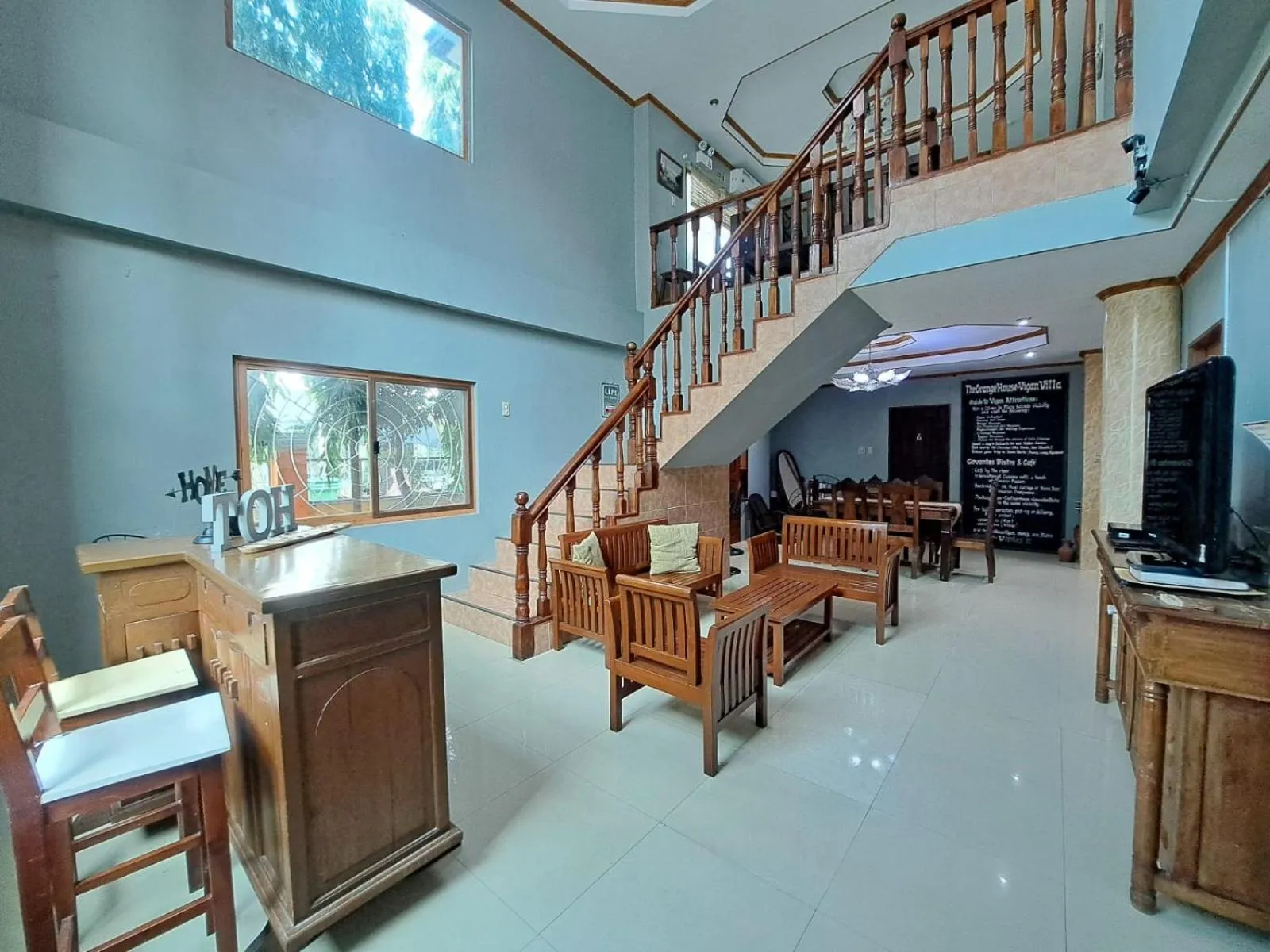 The Orange House - Vigan Villa