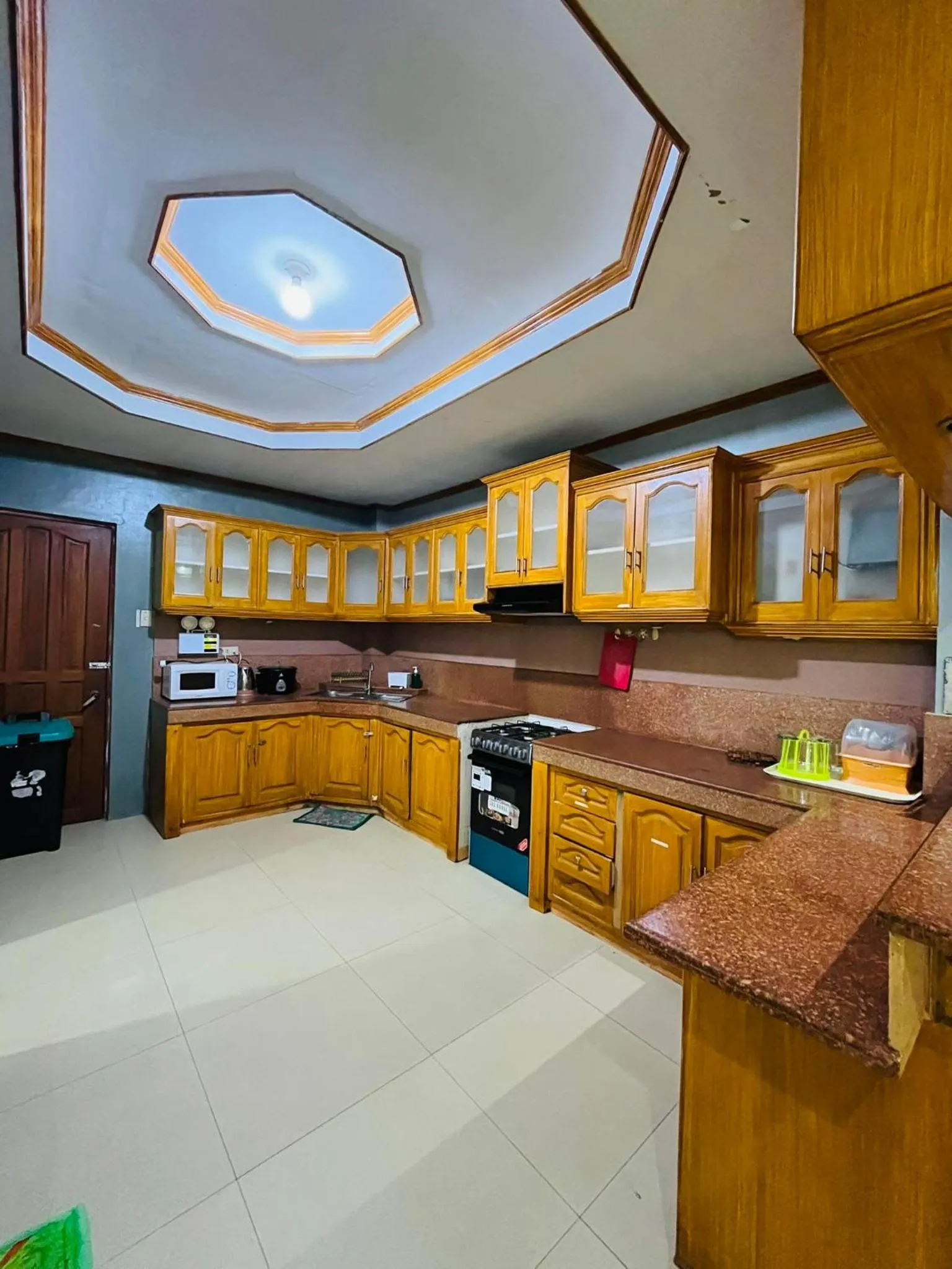 The Orange House - Vigan Villa