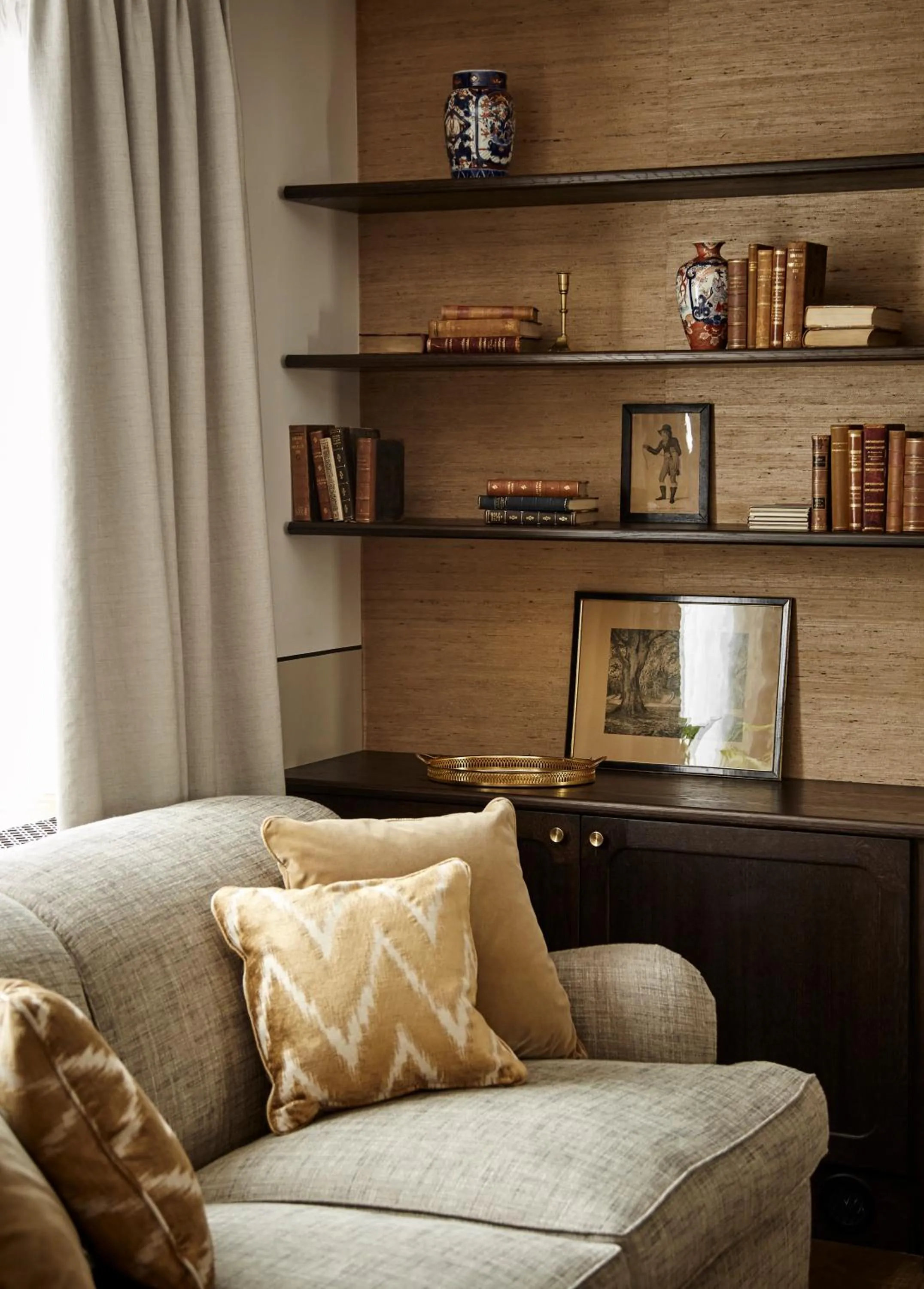 Decorative detail in Hotel Sanders