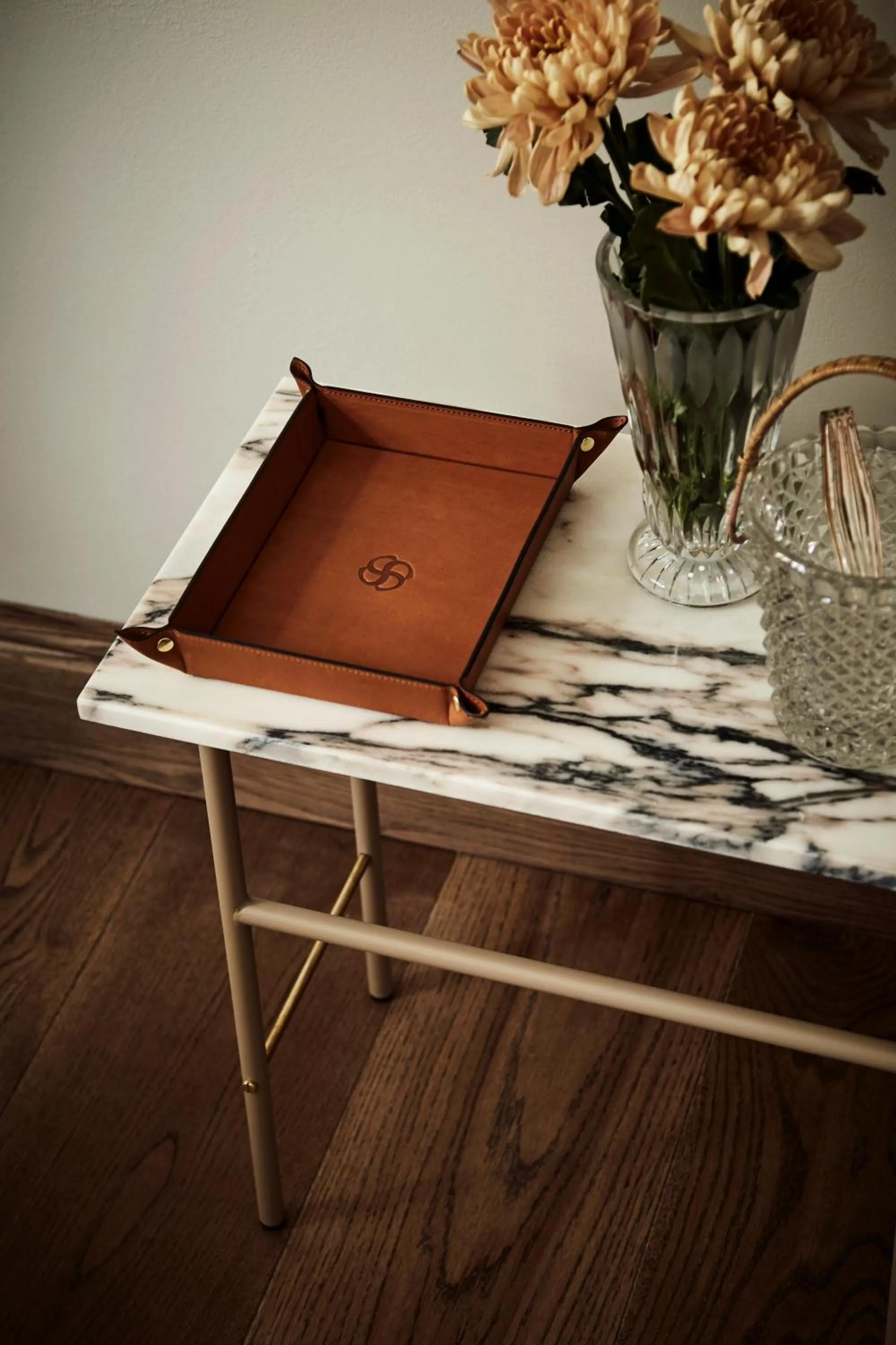 Decorative detail in Hotel Sanders