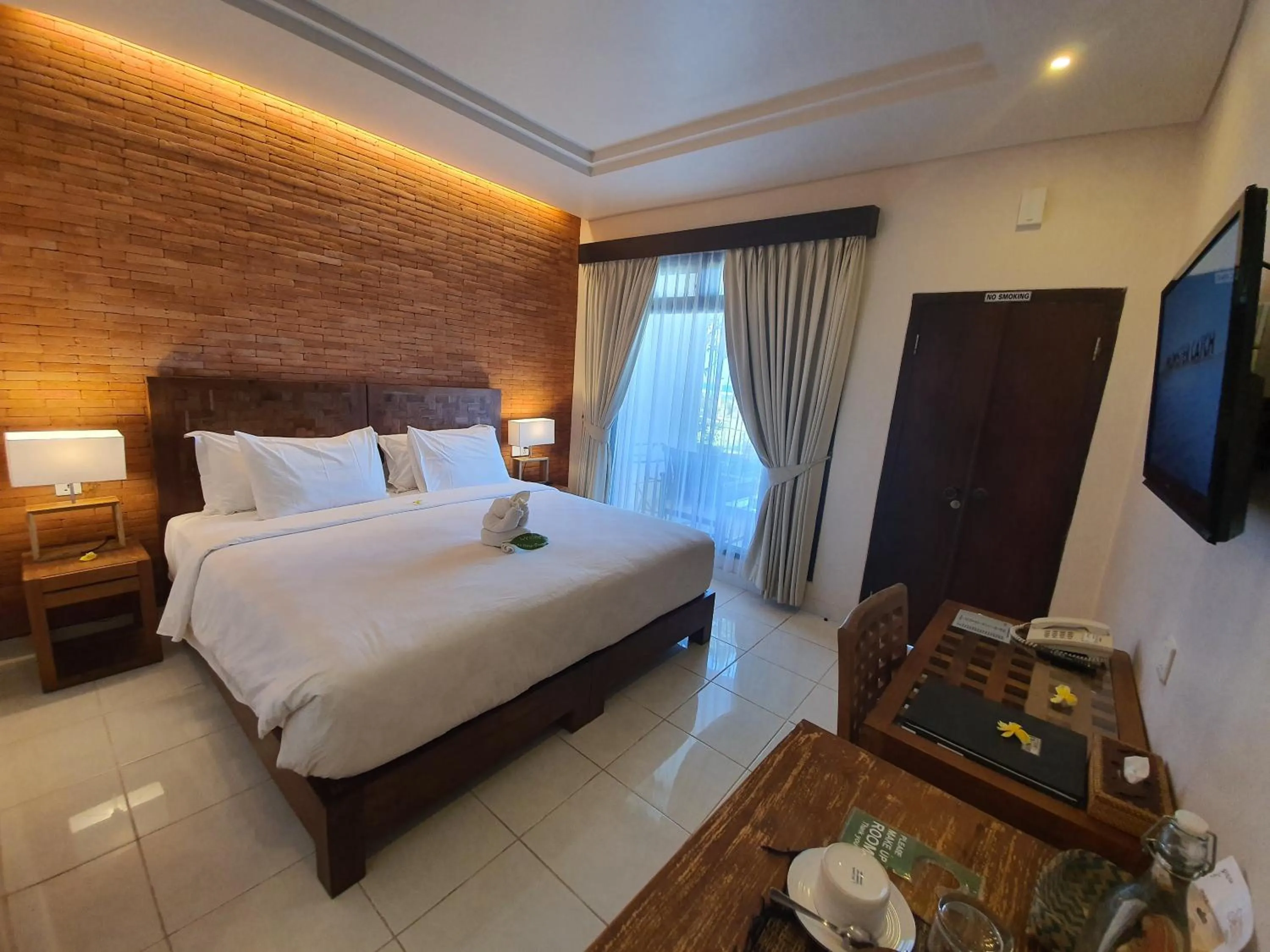 Photo of the whole room, Bed in Hotel Genggong