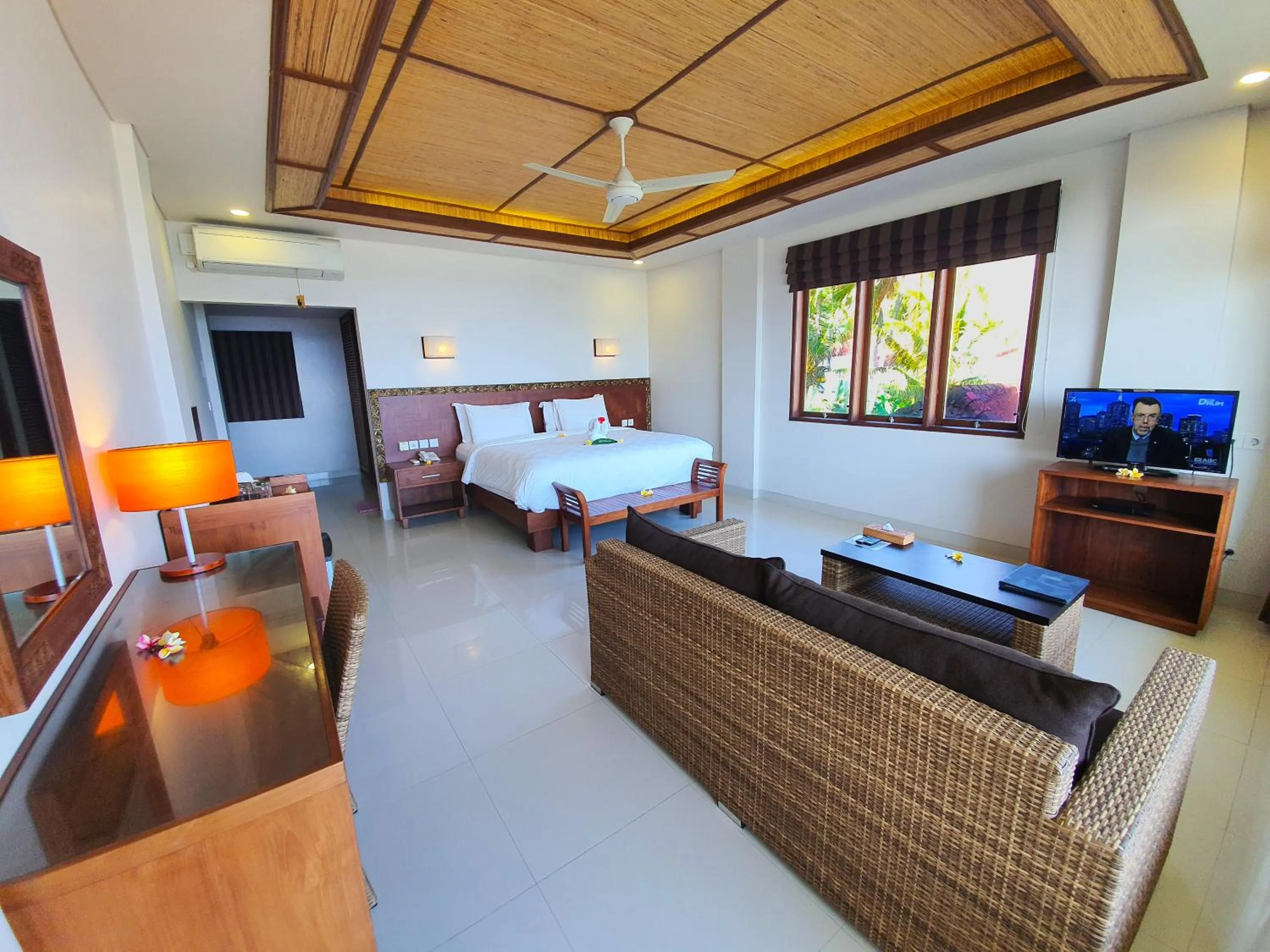 Photo of the whole room, Bed in Hotel Genggong