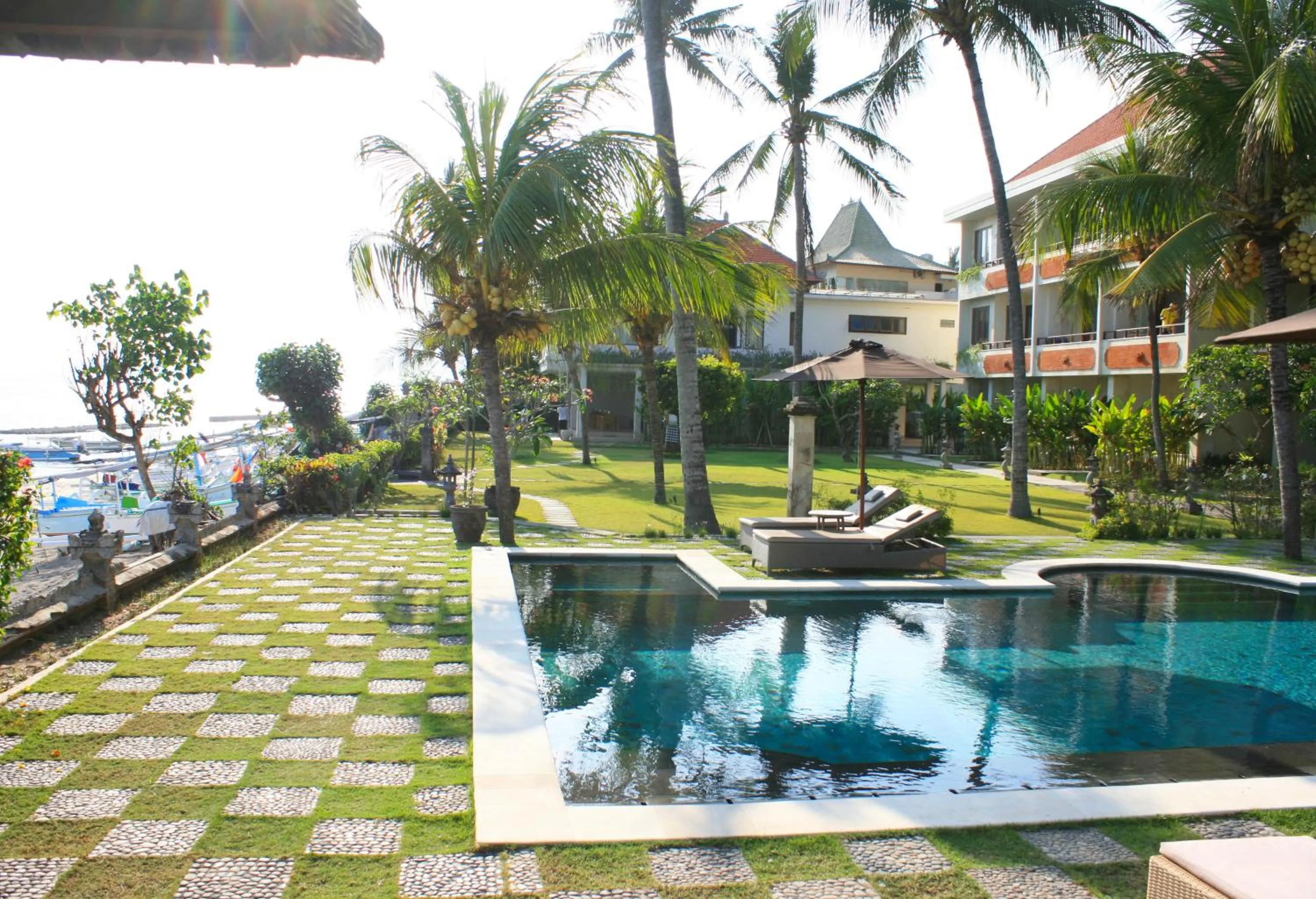 Day in Hotel Genggong