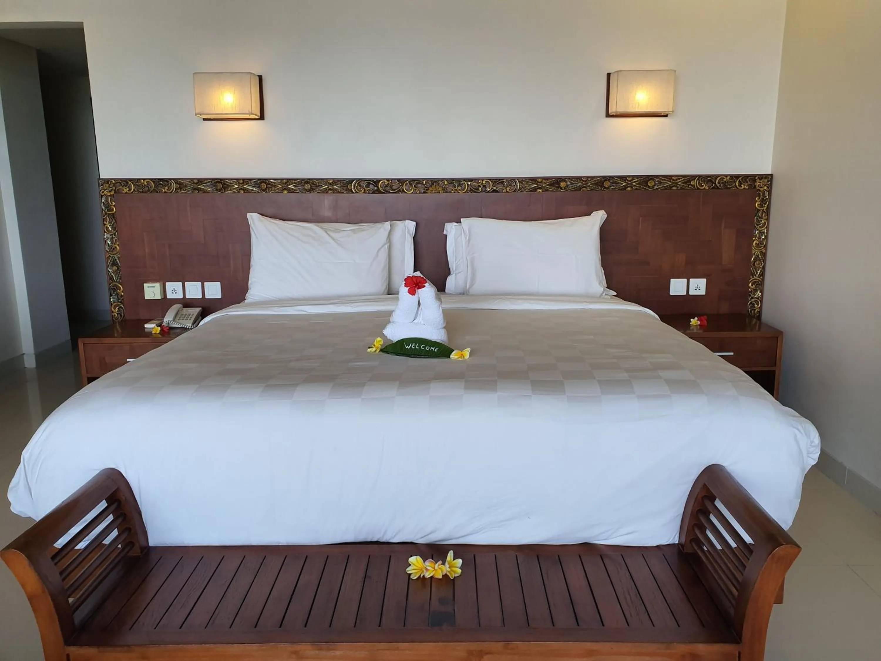 Bed in Hotel Genggong