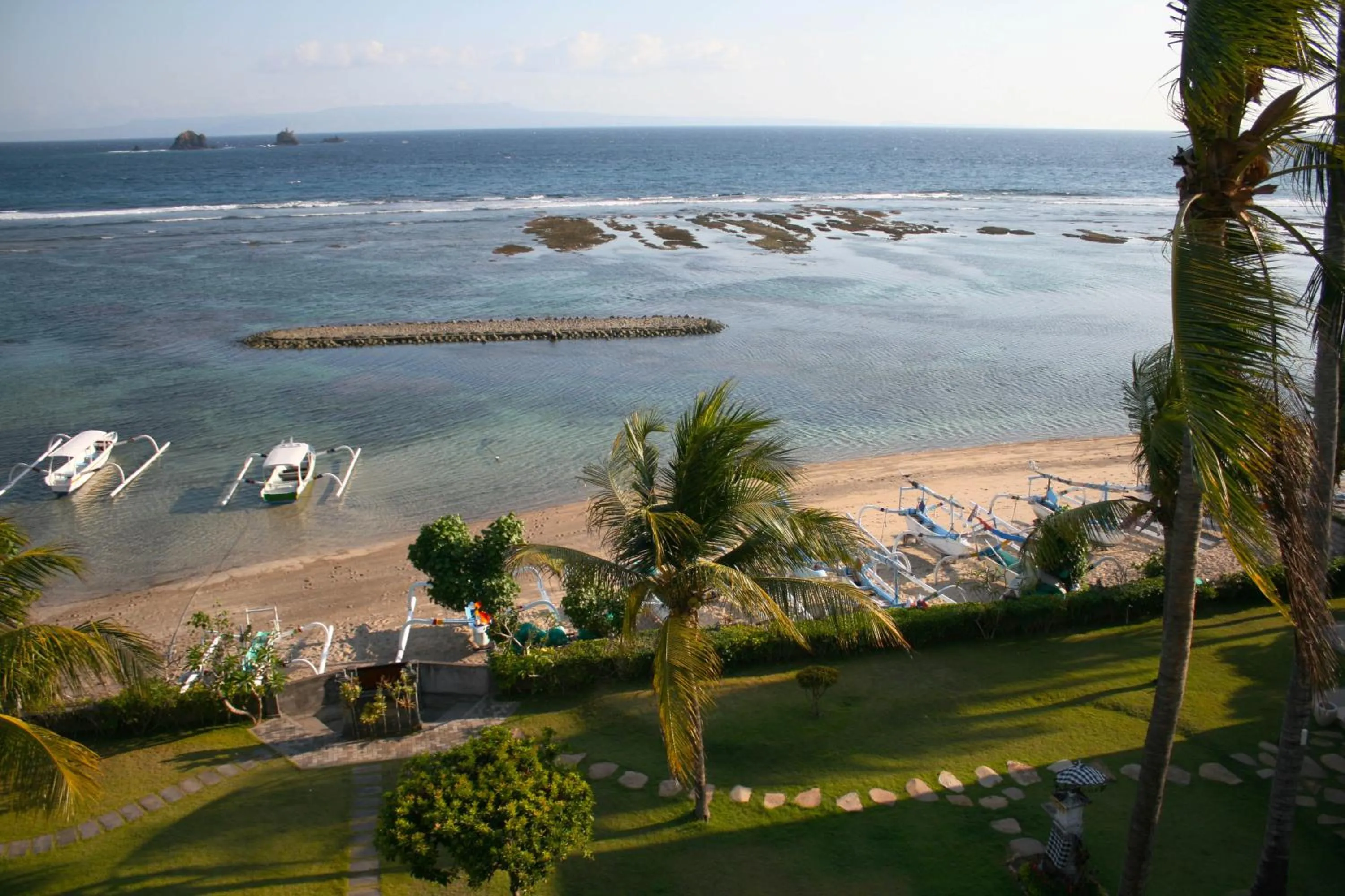 Day in Hotel Genggong