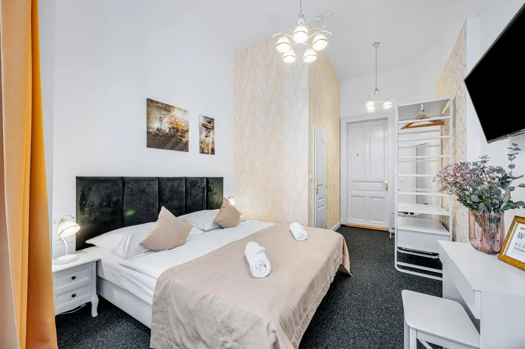 Bed in Downtown Bratislava B&B