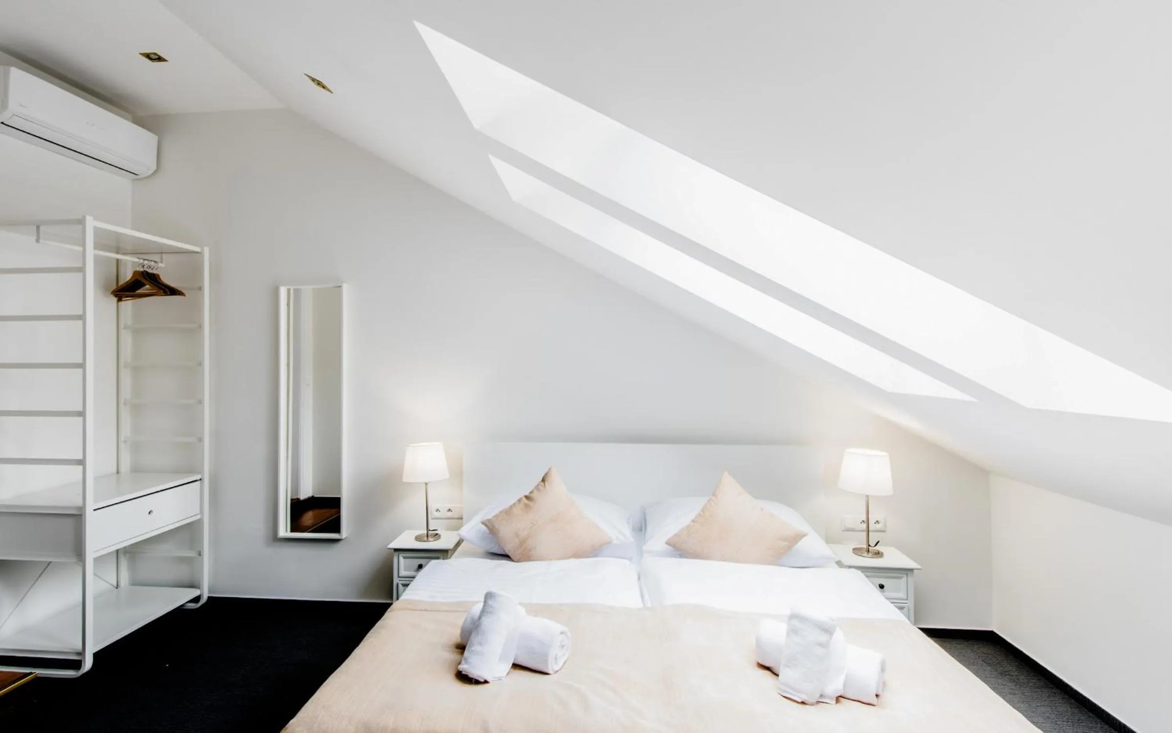 Bed in Downtown Bratislava B&B