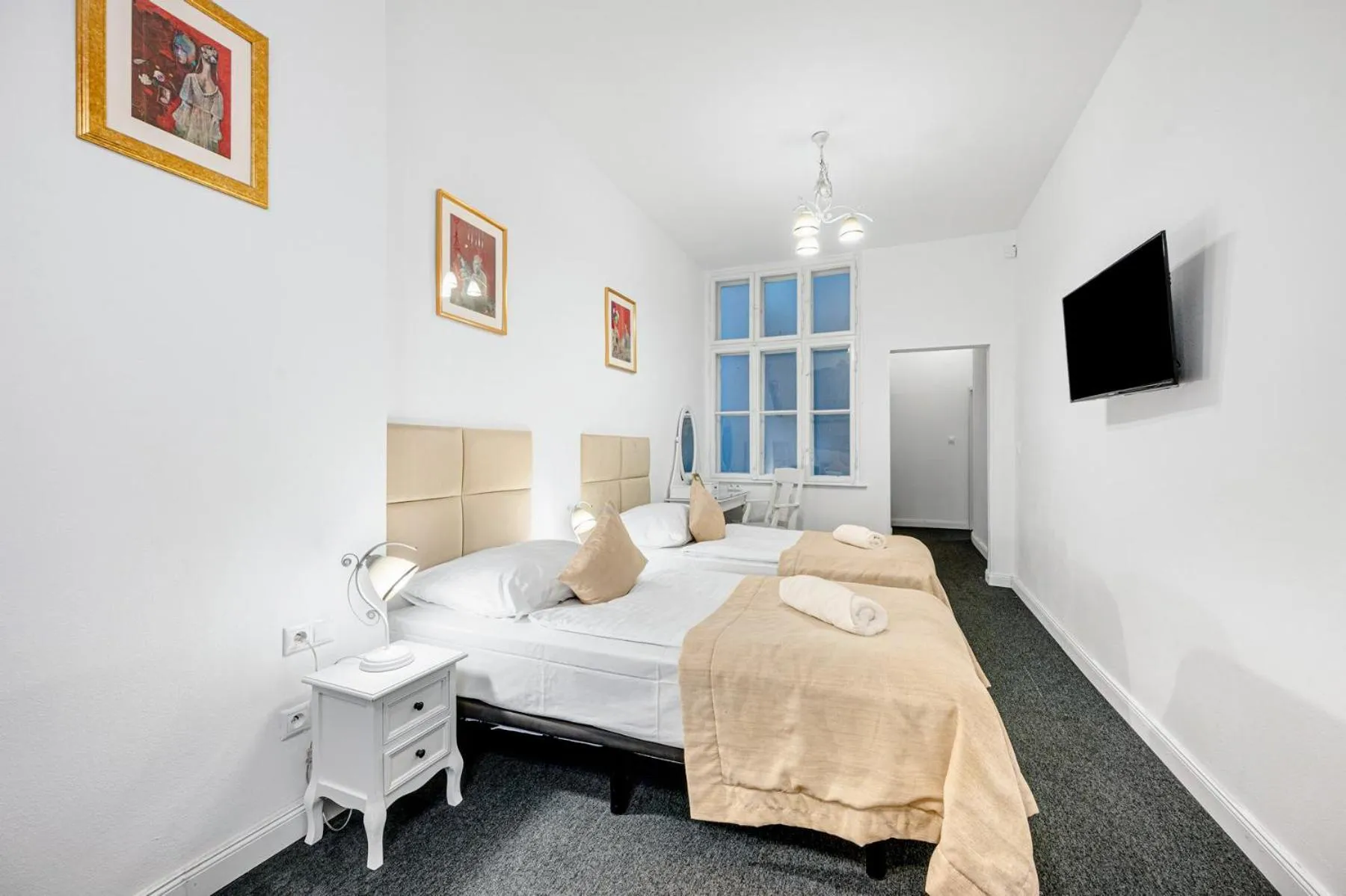 Bed in Downtown Bratislava B&B