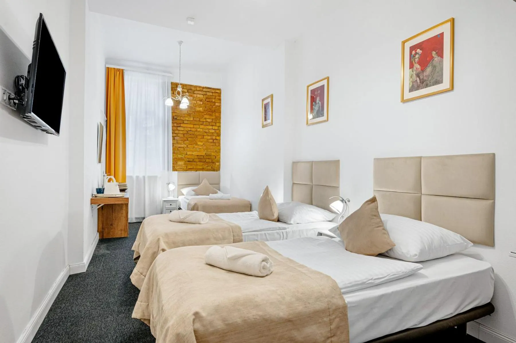 Bed in Downtown Bratislava B&B