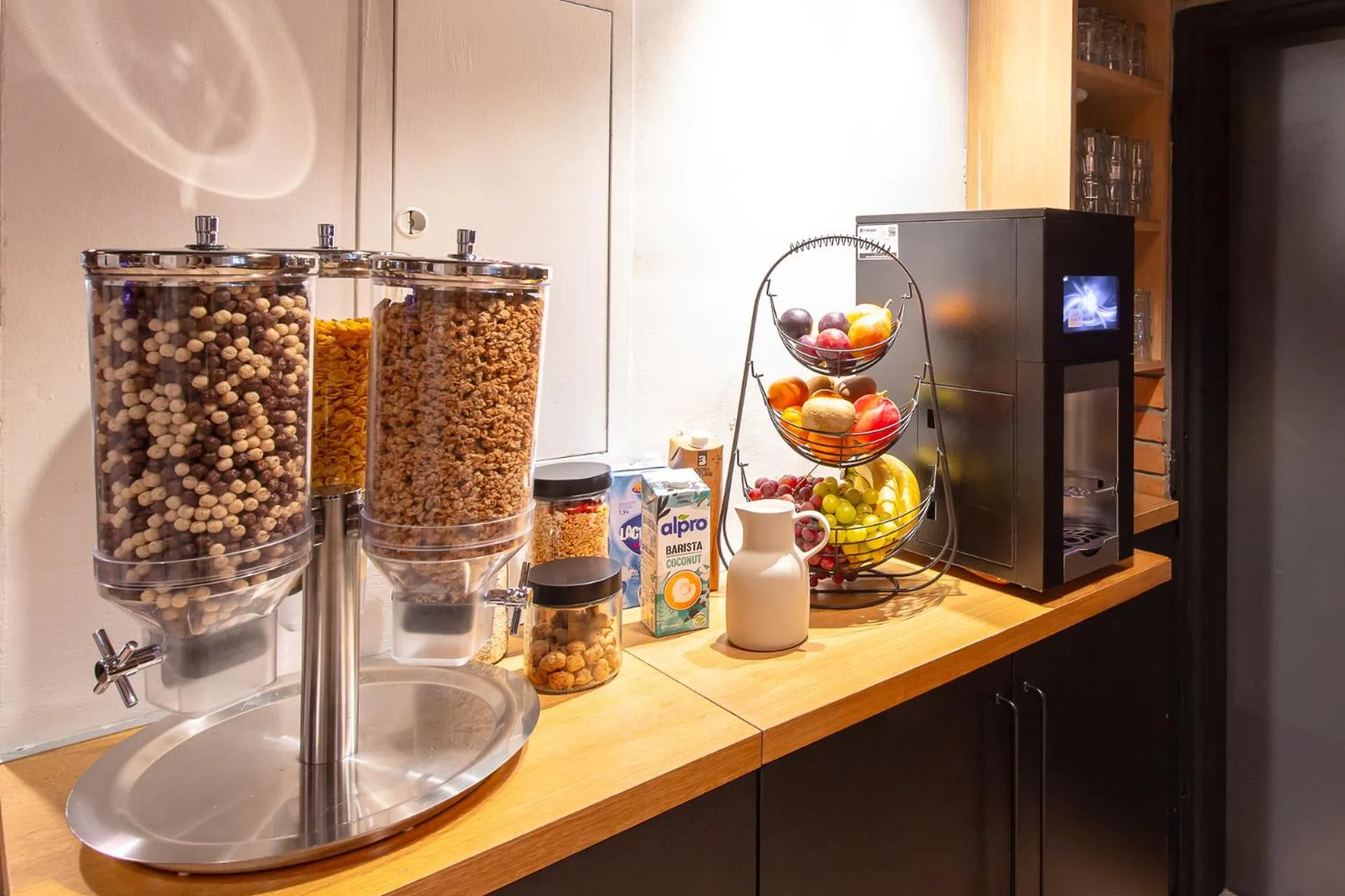 Breakfast in Downtown Bratislava B&B