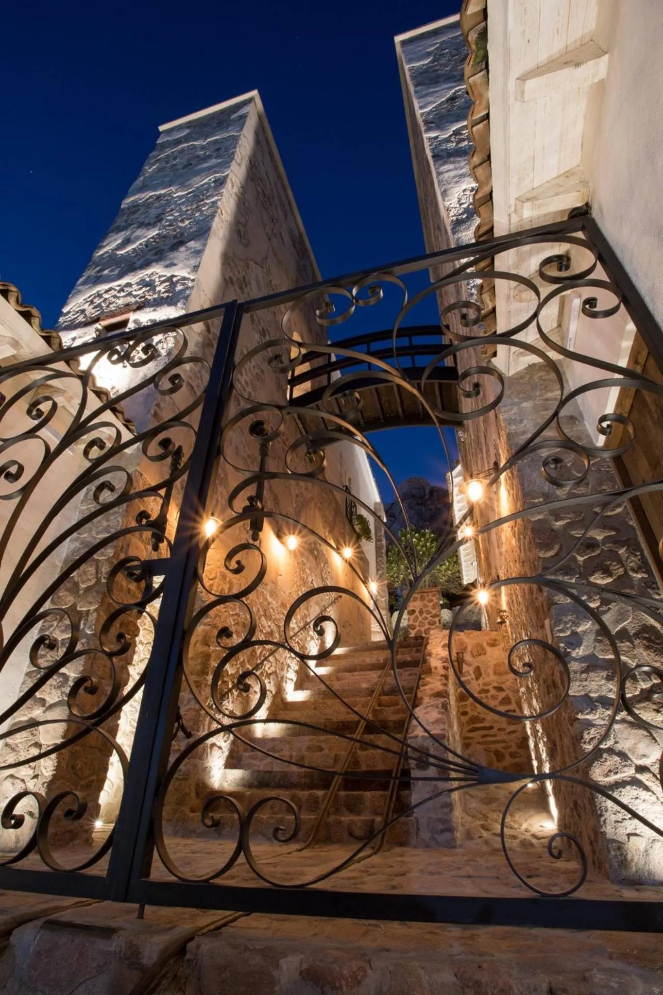 Facade/entrance in Hotel de Piedra