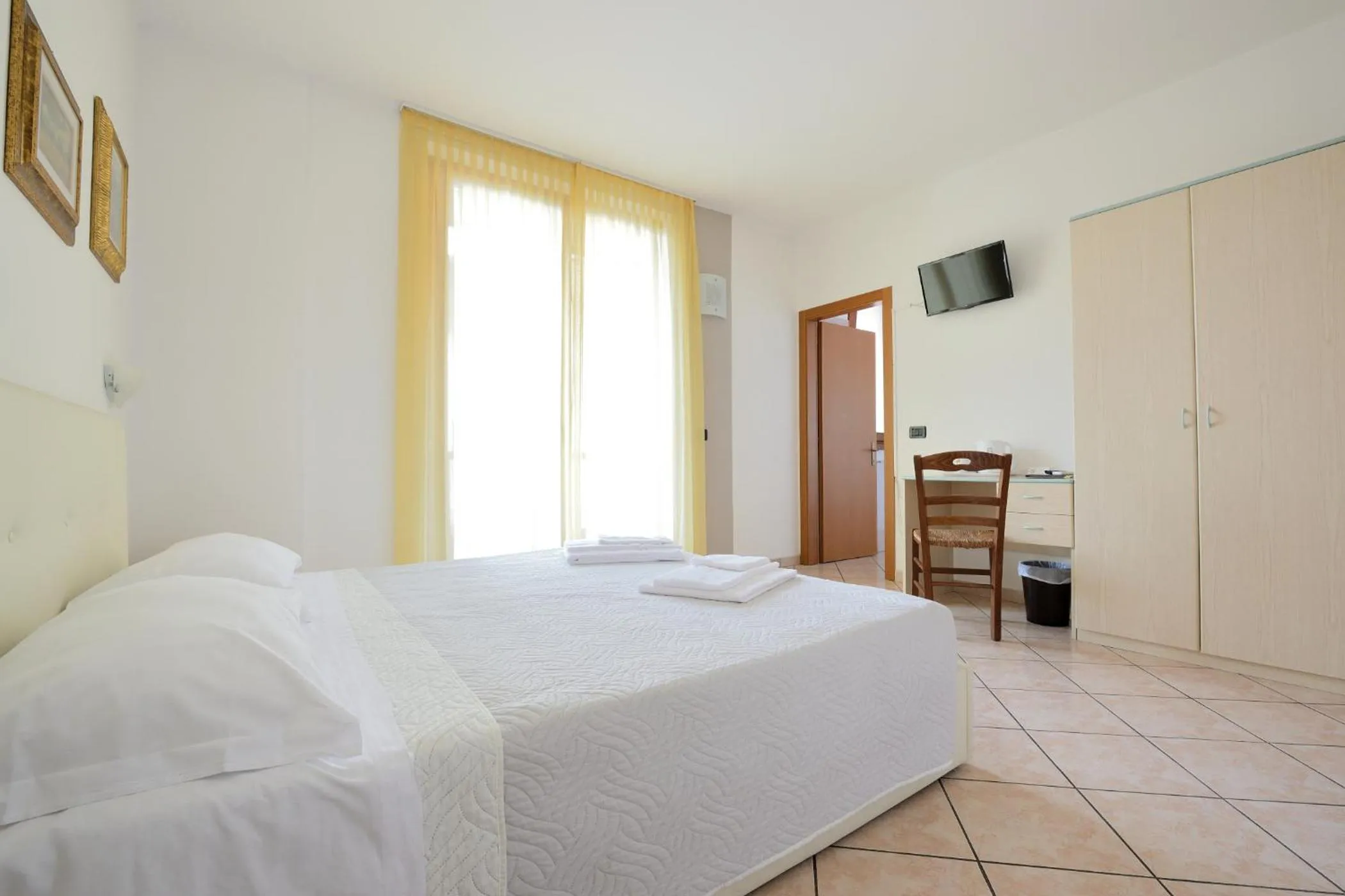 Albergo Navene