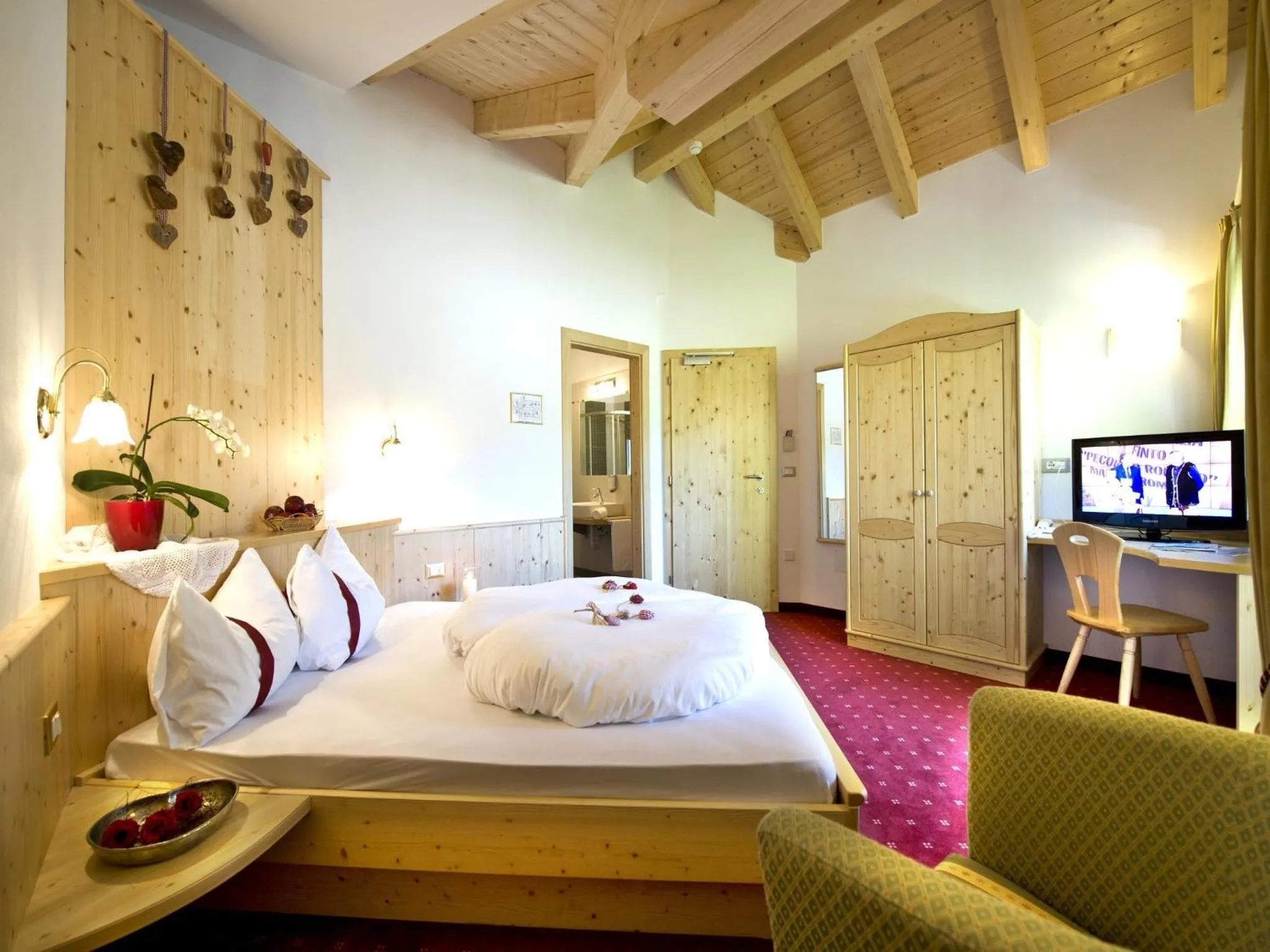 Photo of the whole room, Bed in Hotel Florian