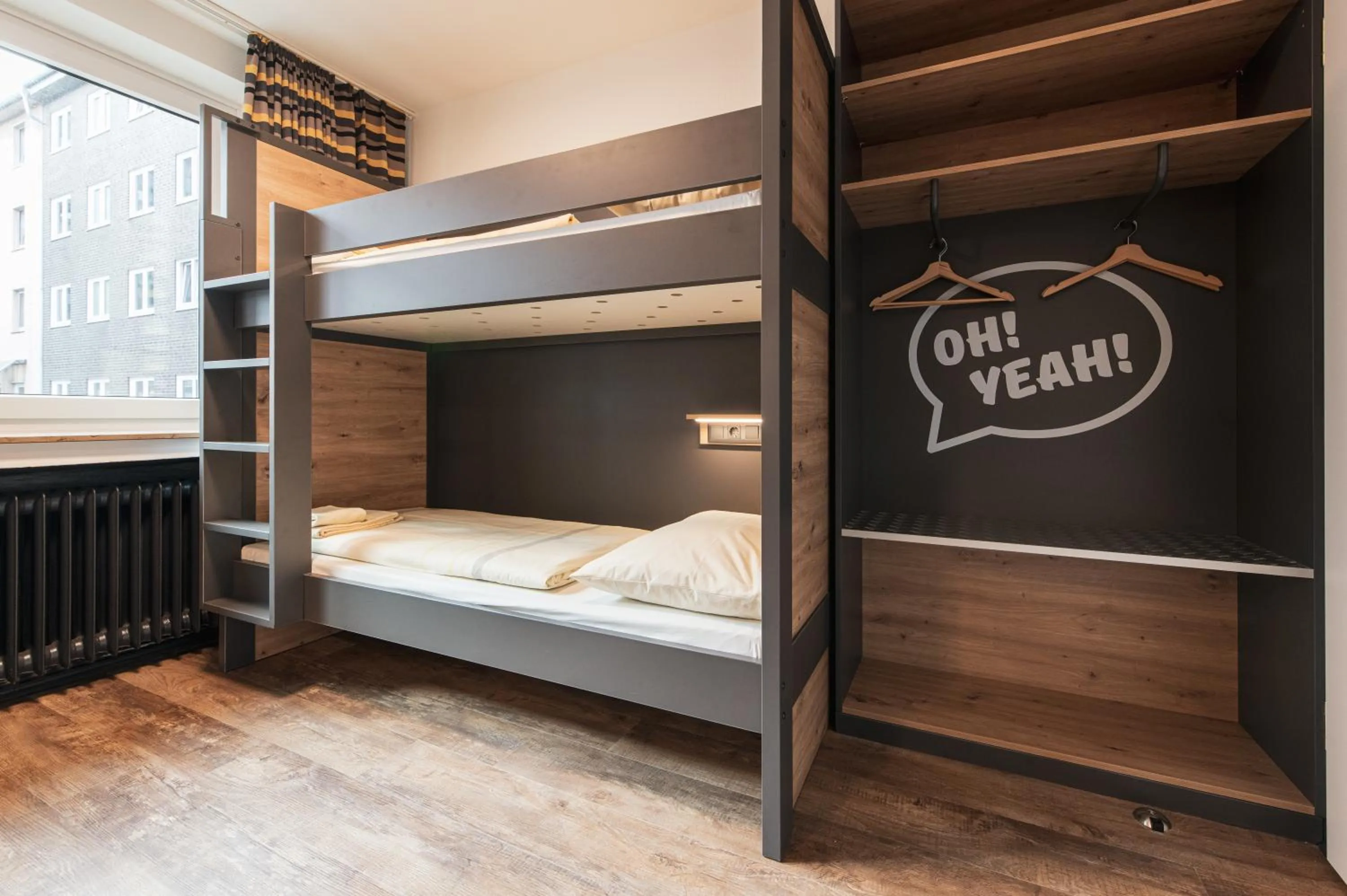 Photo of the whole room, Bed in DJH Jugendgästehaus Adolph Kolping