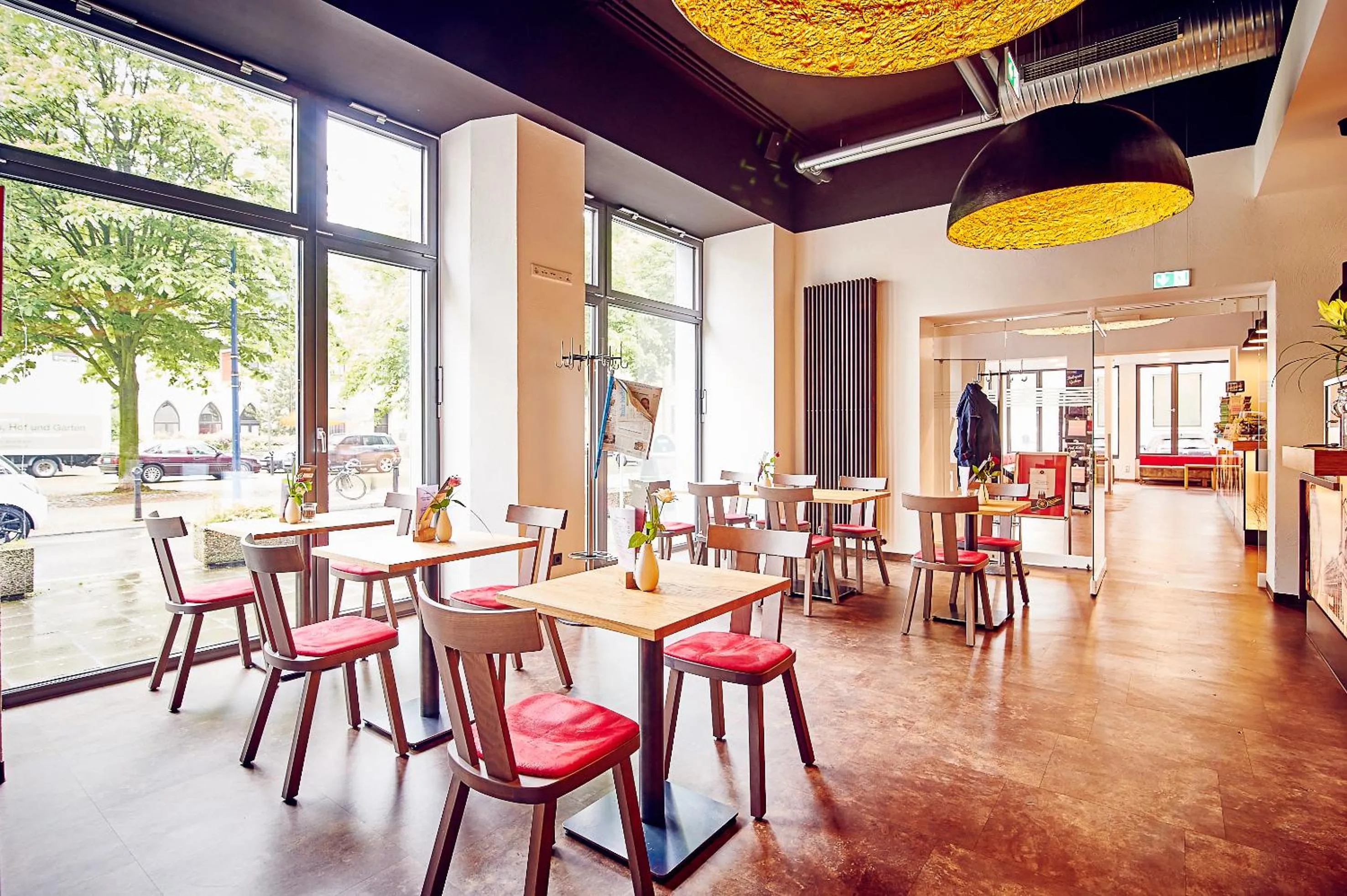 Restaurant/places to eat in DJH Jugendgästehaus Adolph Kolping