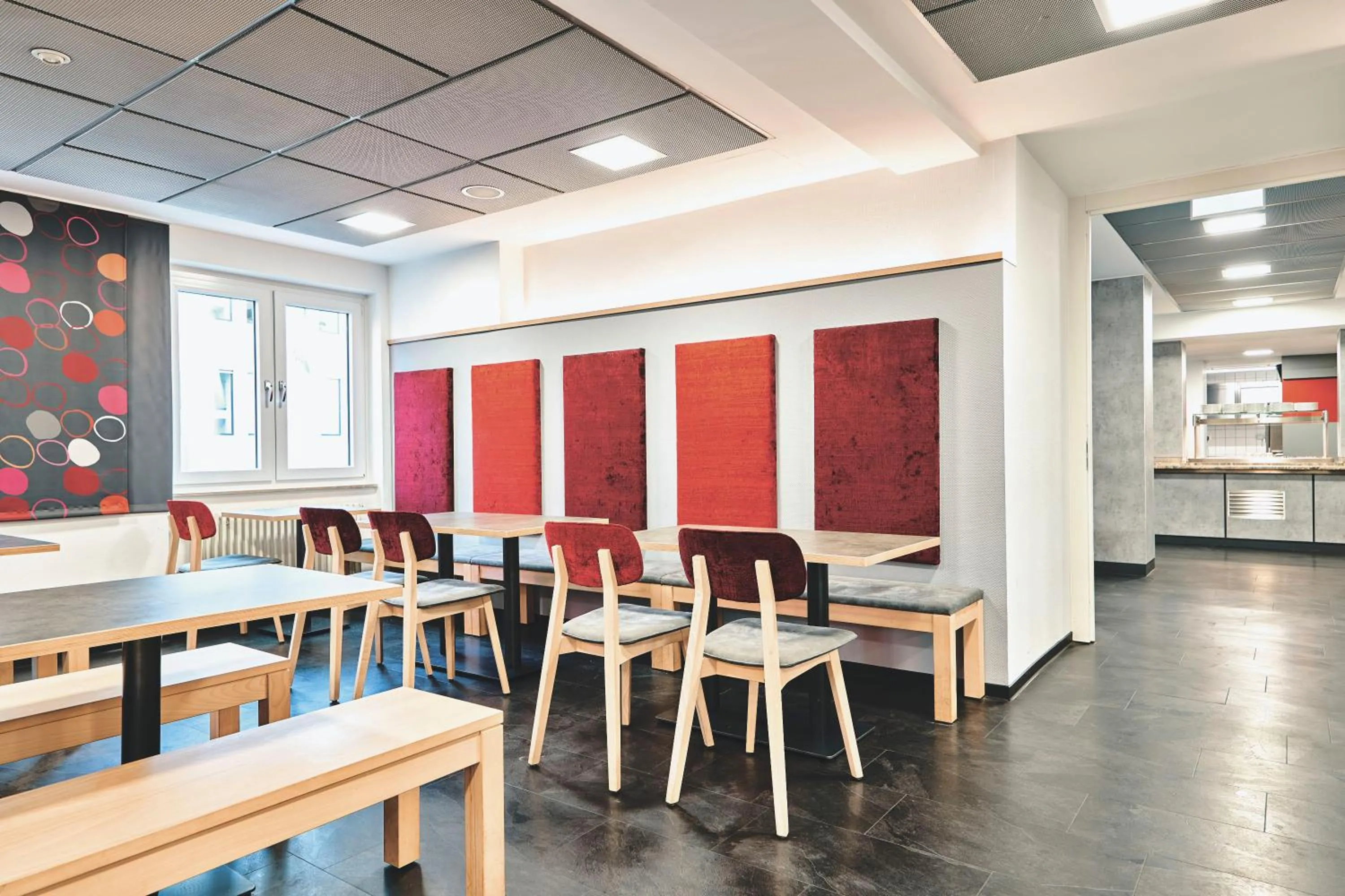 Food and drinks in DJH Jugendgästehaus Adolph Kolping